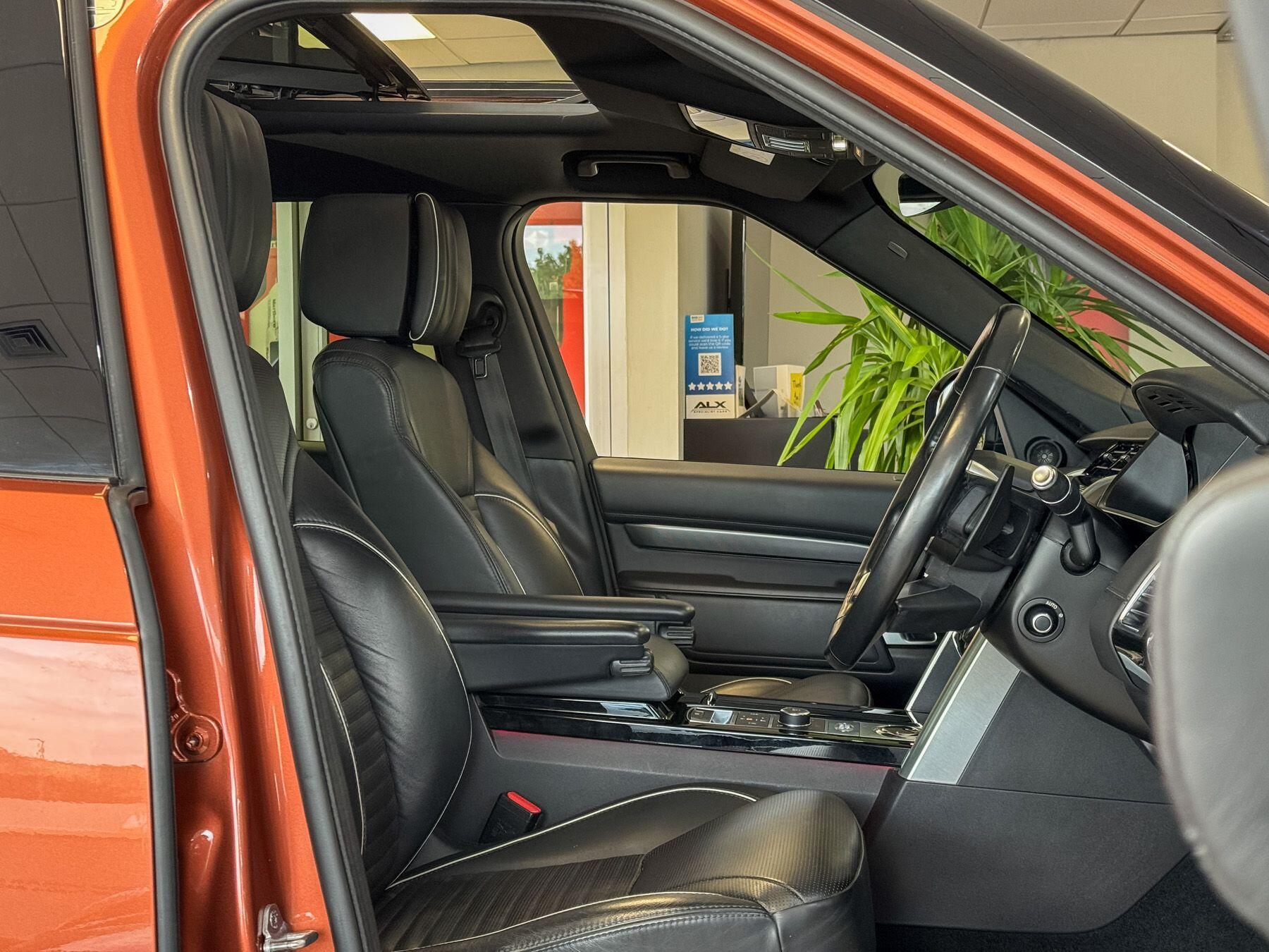 Land Rover Discovery - Image 16