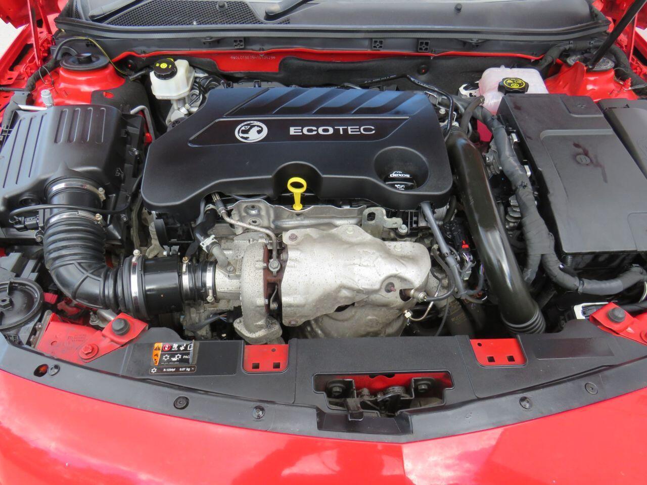 Vauxhall Insignia - Image 13