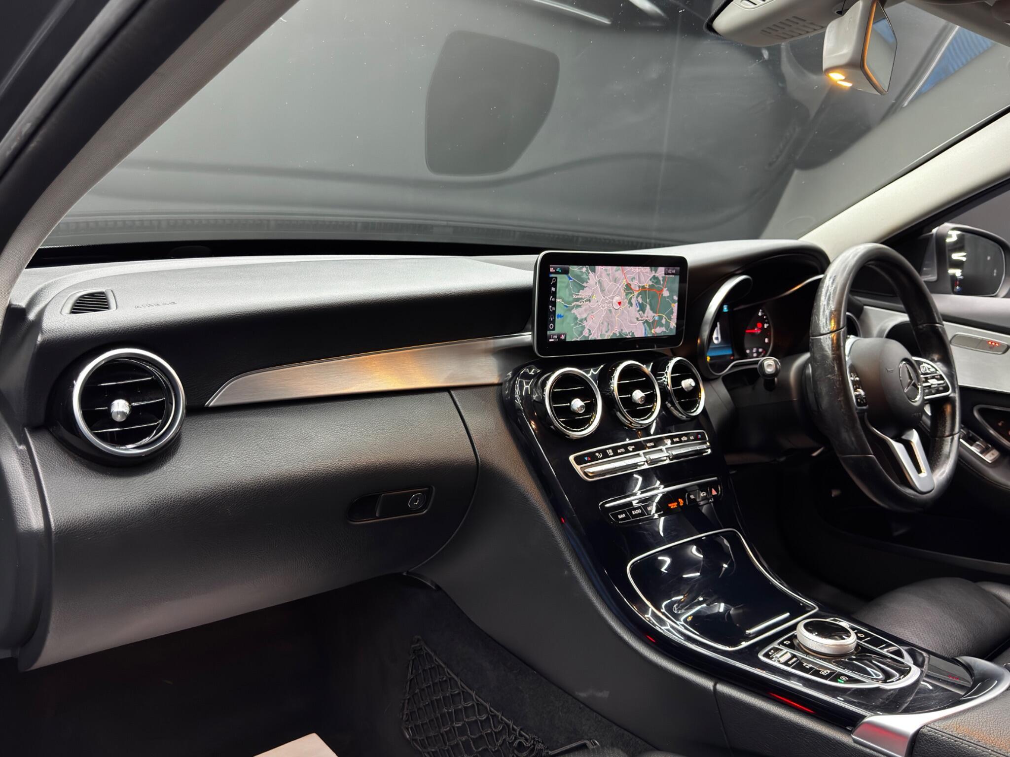 Mercedes C Class - Image 11