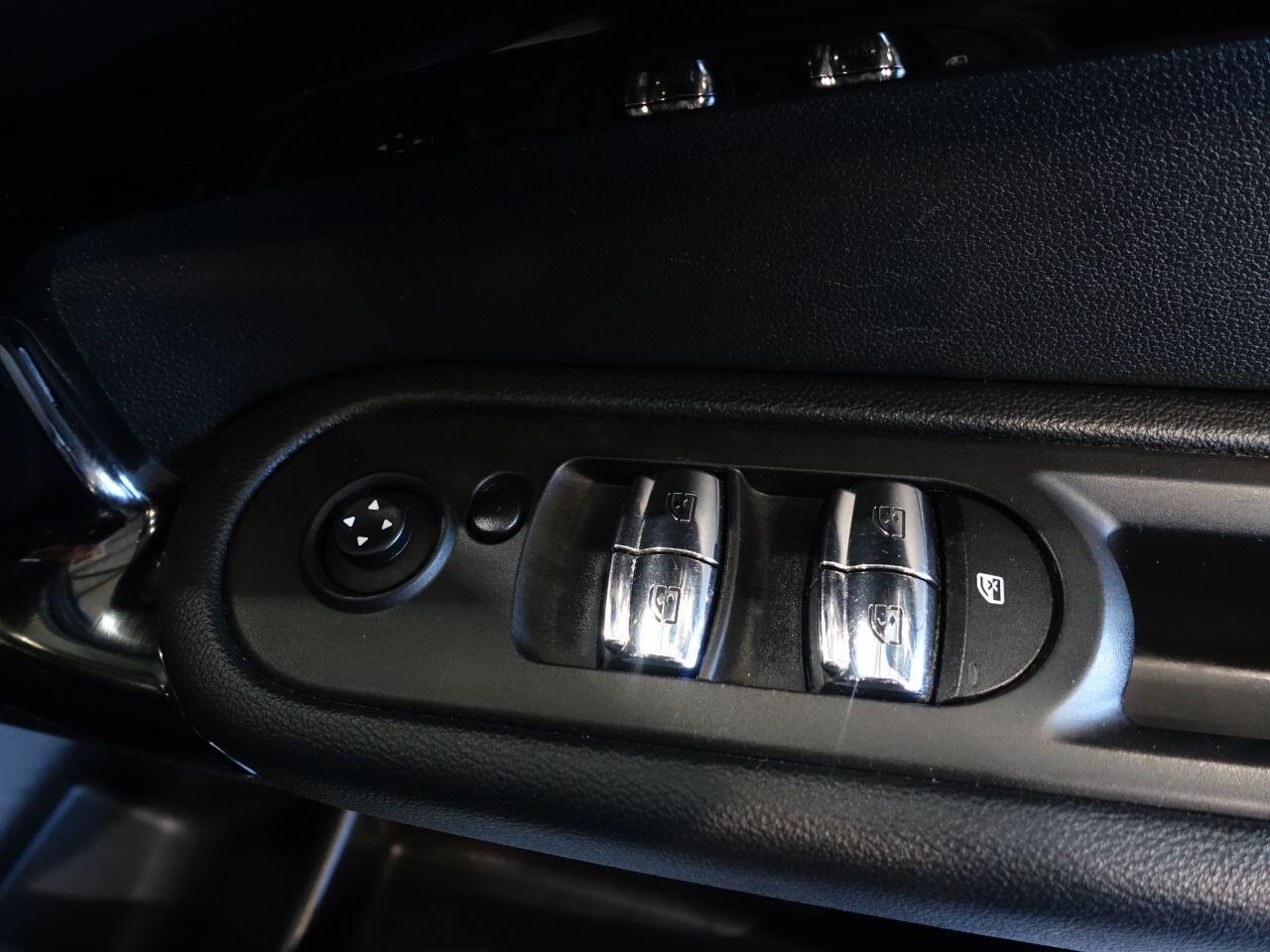 MINI Countryman - Image 22