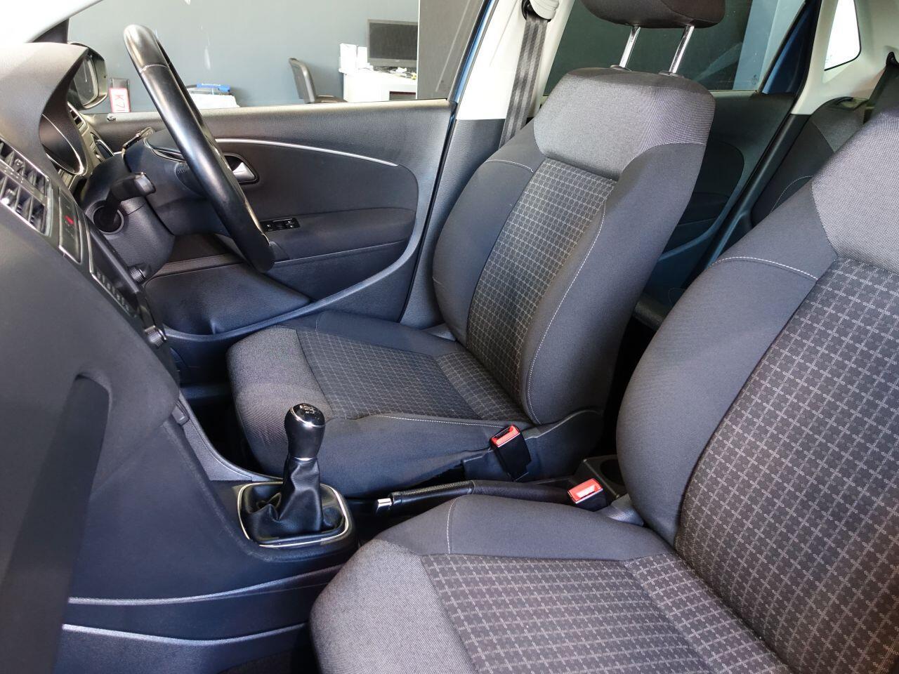 Volkswagen Polo - Image 16