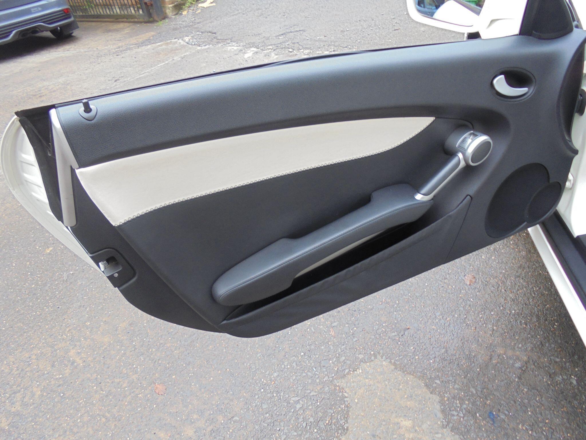Mercedes SLK - Image 3