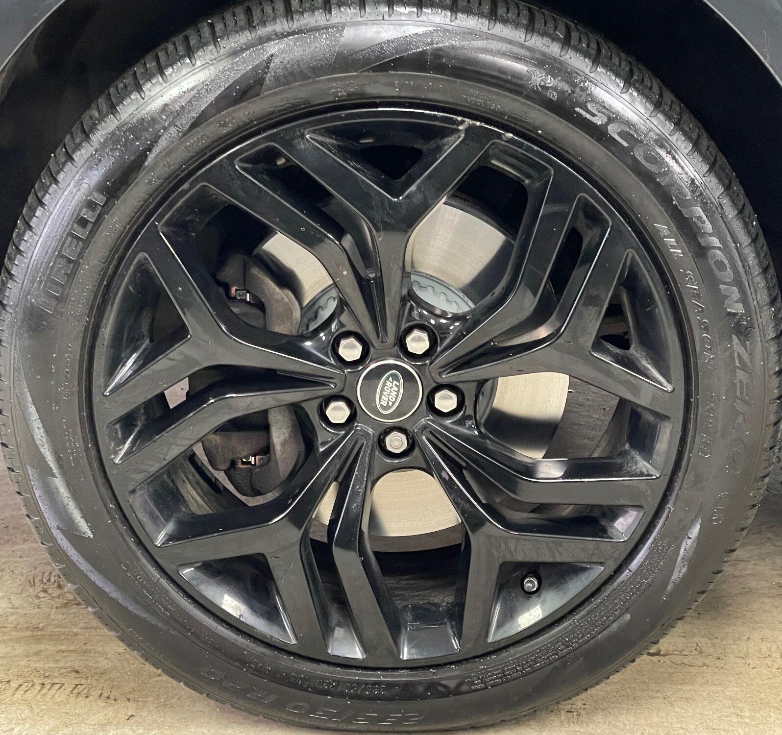 Land Rover Range Rover Evoque - Image 14