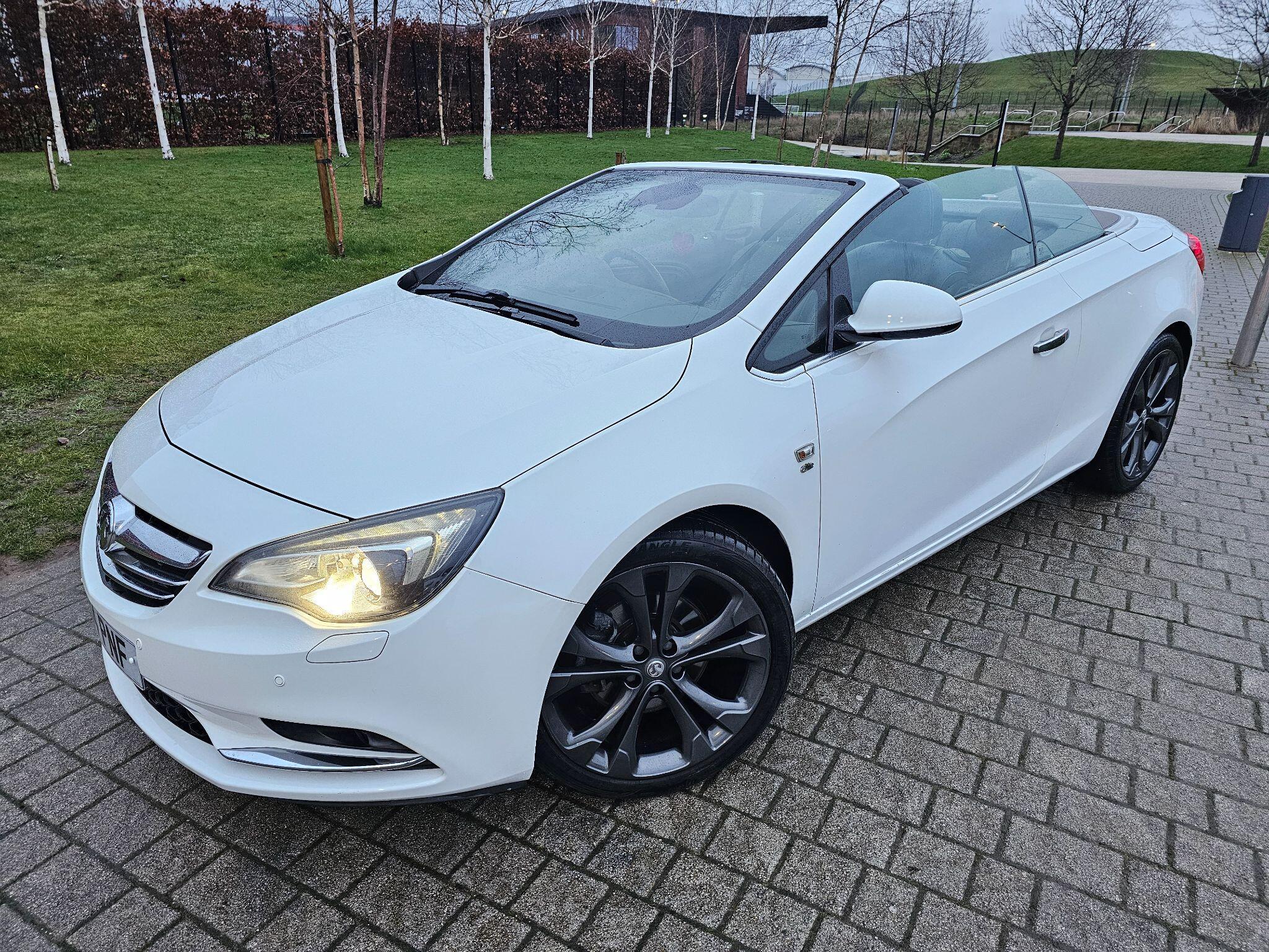 Vauxhall Cascada - Image 37