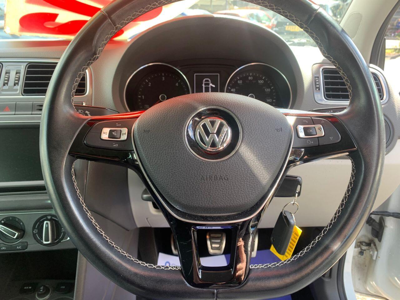 Volkswagen Polo - Image 20
