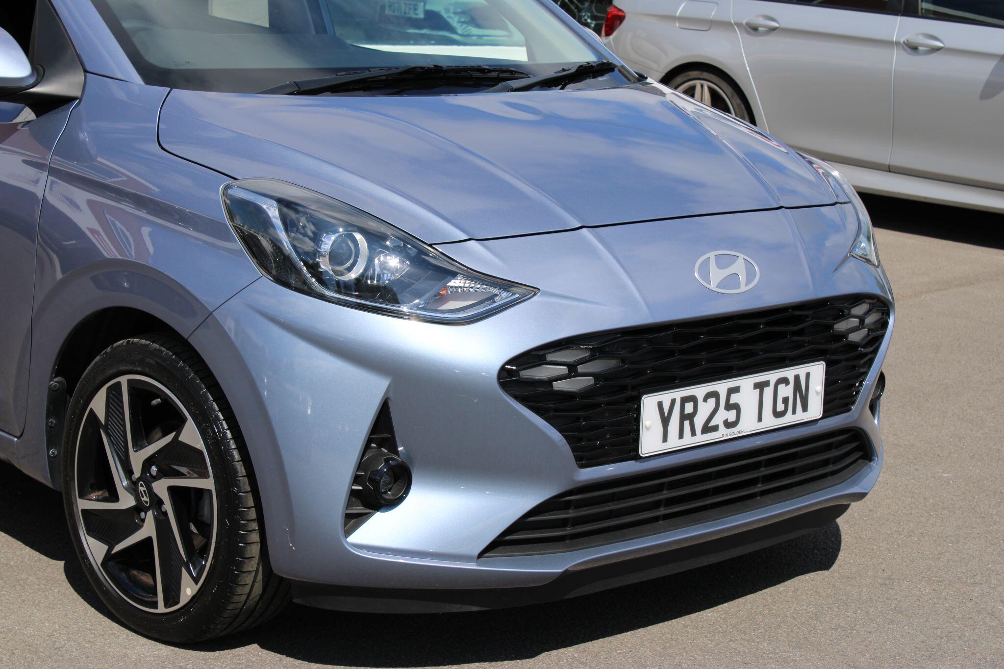 Hyundai i10 - Image 8