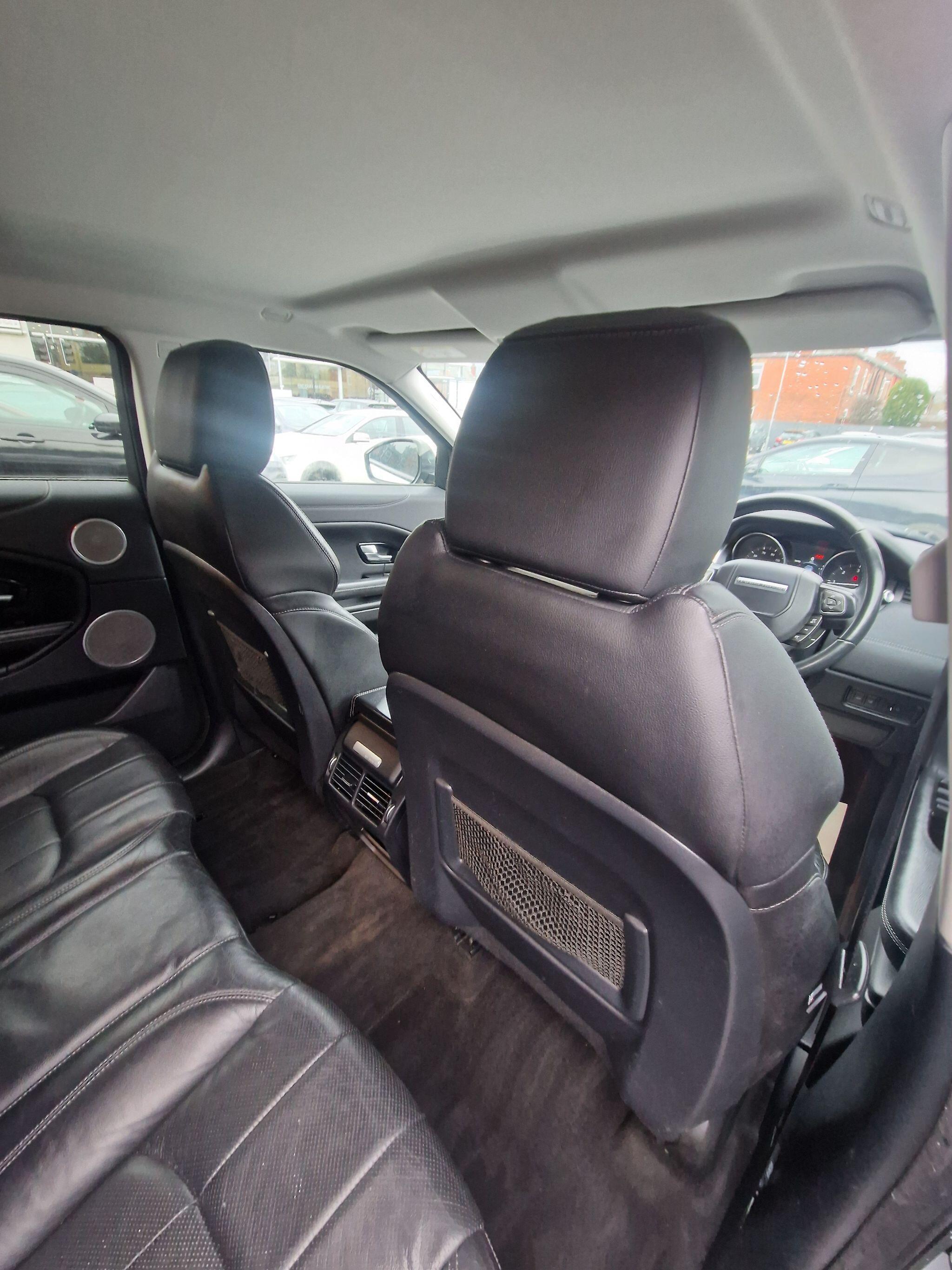 Land Rover Range Rover Evoque - Image 35