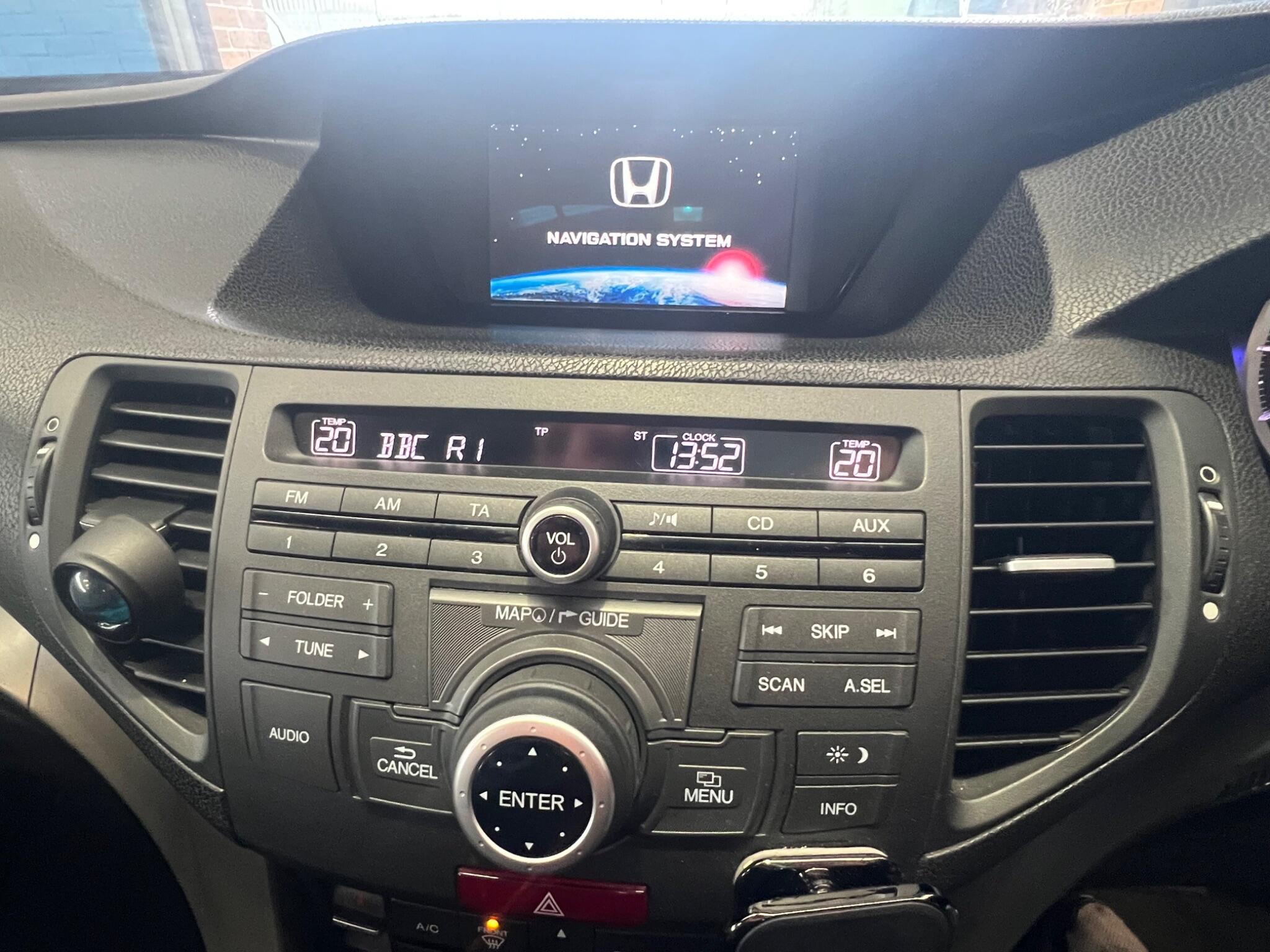 Honda Accord - Image 23