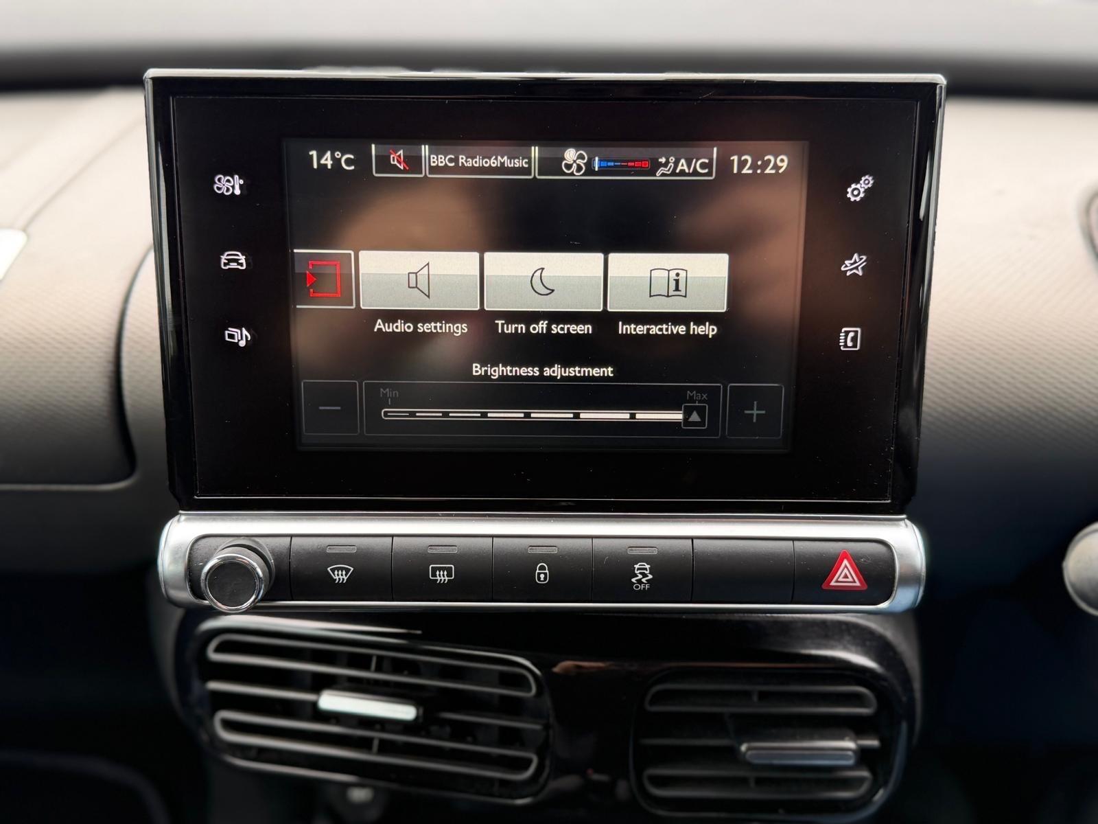 Citroen C4 Cactus - Image 19