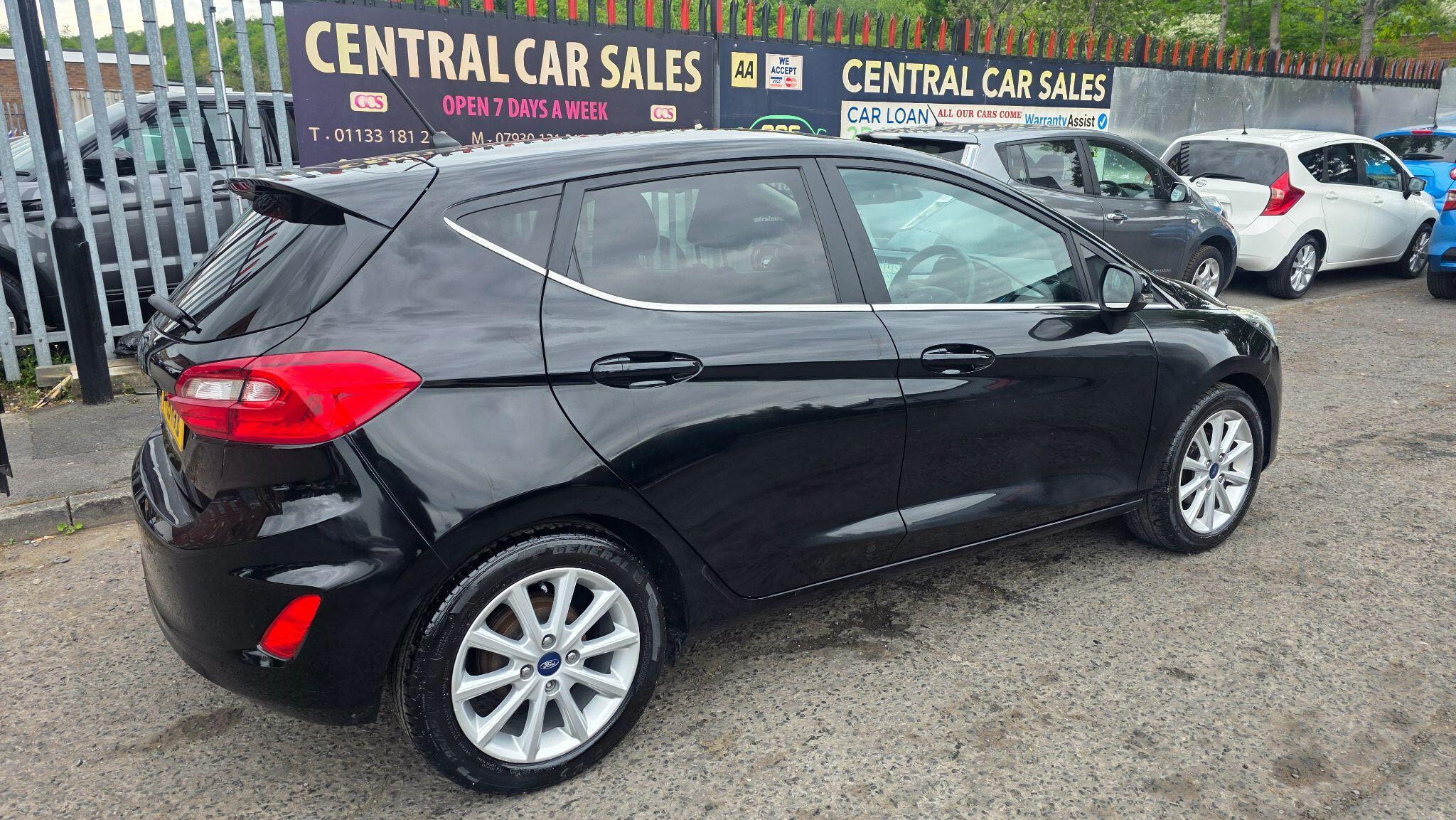 Ford Fiesta - Image 9