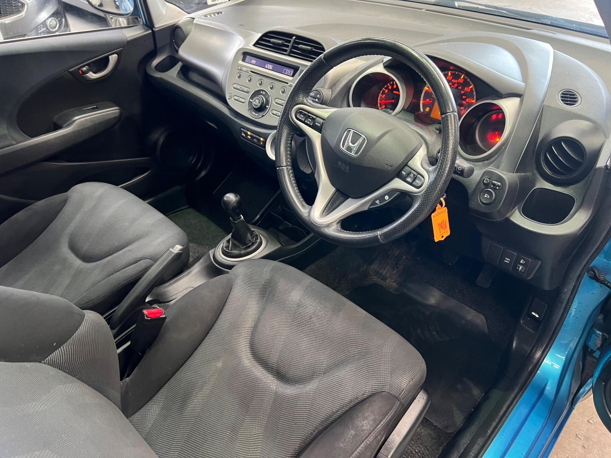 Honda Jazz - Image 14