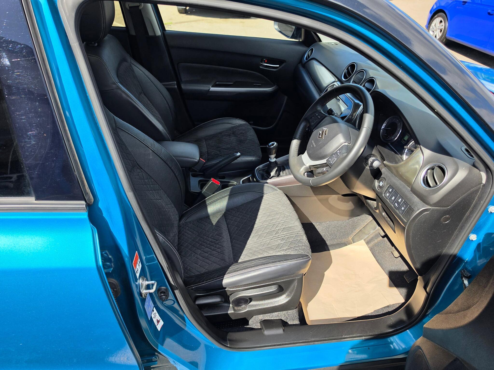 Suzuki Vitara - Image 20