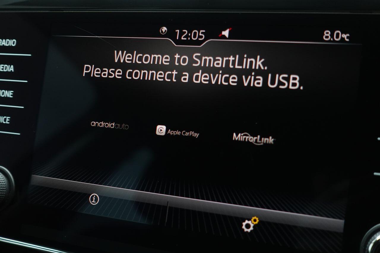 Skoda Superb - Image 35