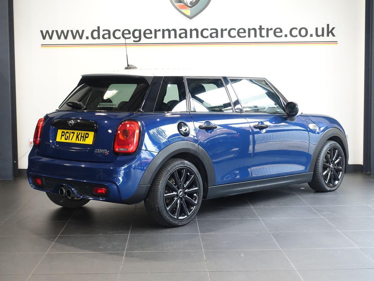 MINI Hatch - Image 6