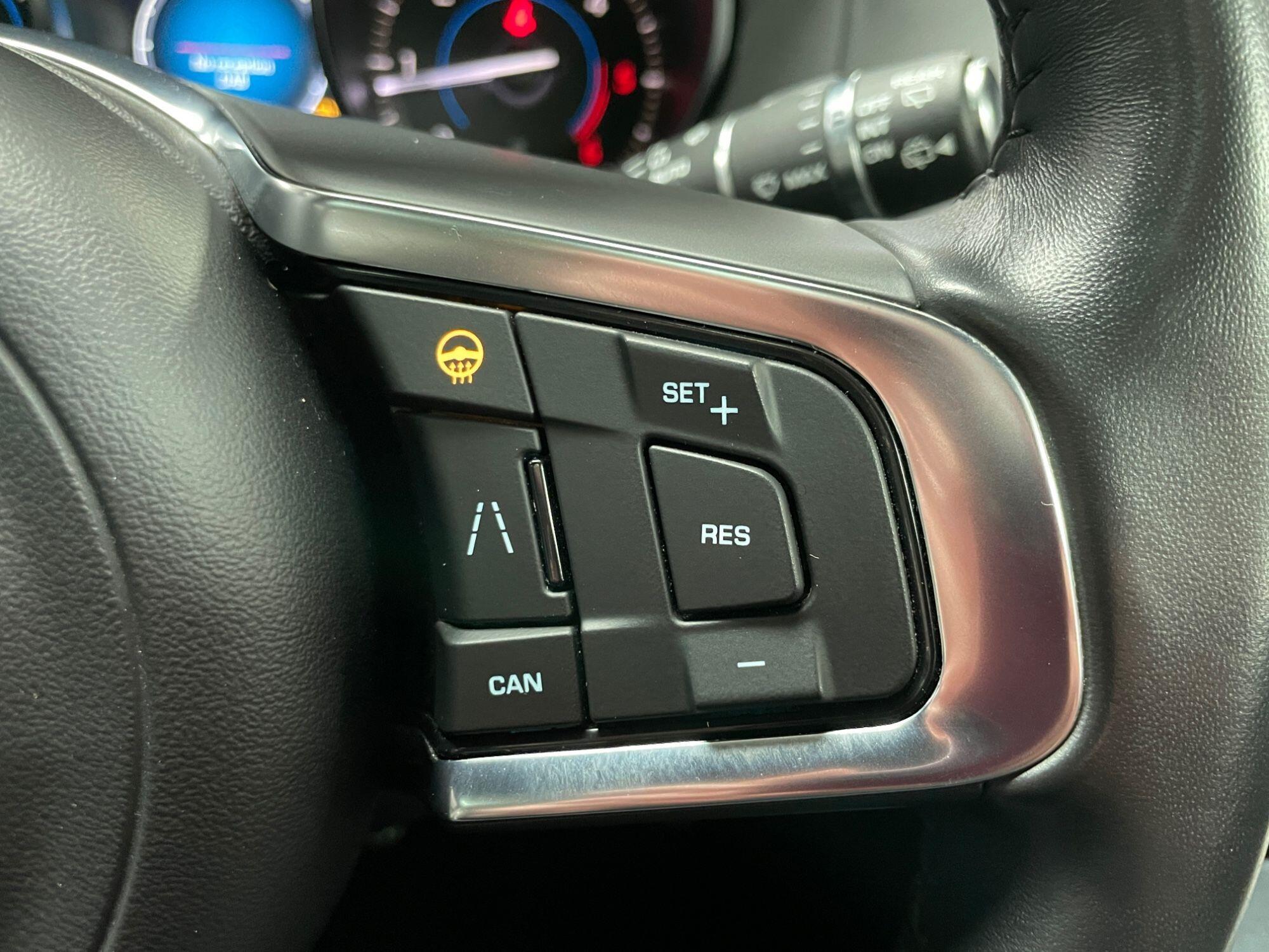 Jaguar F-Pace - Image 42