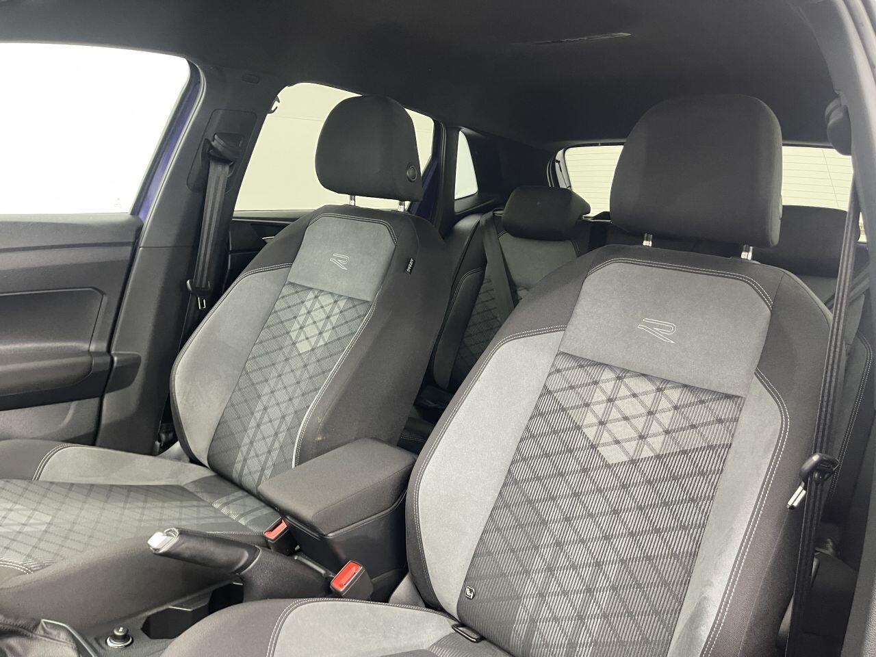 Volkswagen Polo - Image 26