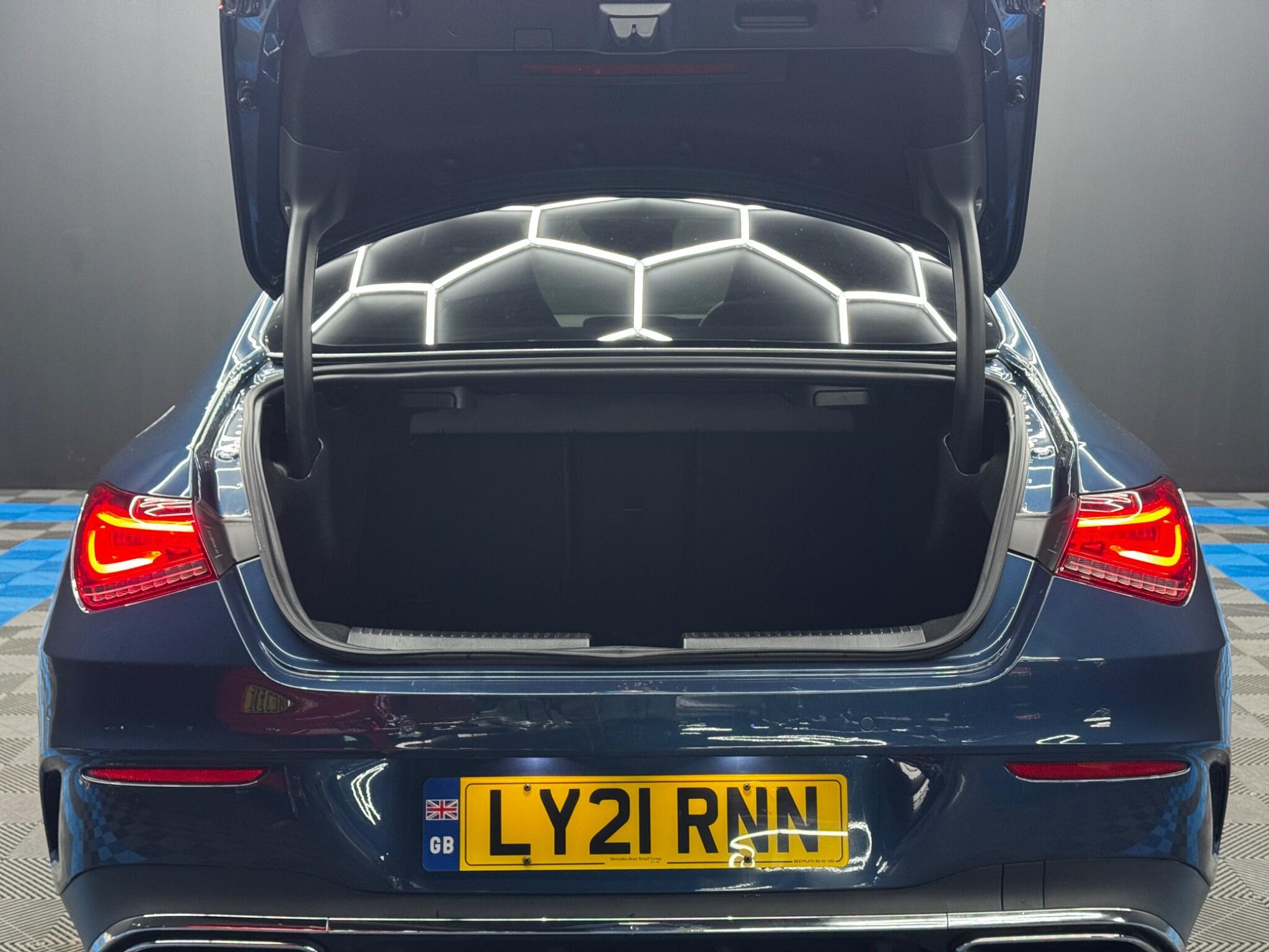 Mercedes CLA - Image 41