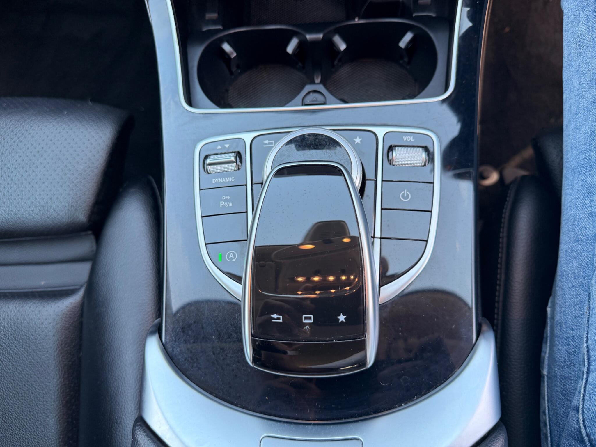 Mercedes C Class - Image 19