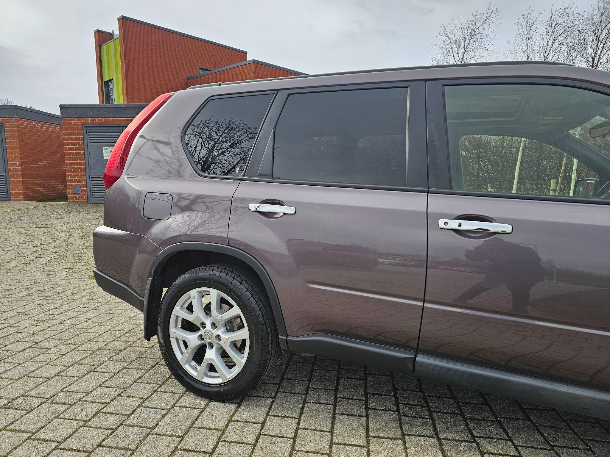 Nissan X-Trail - Image 8