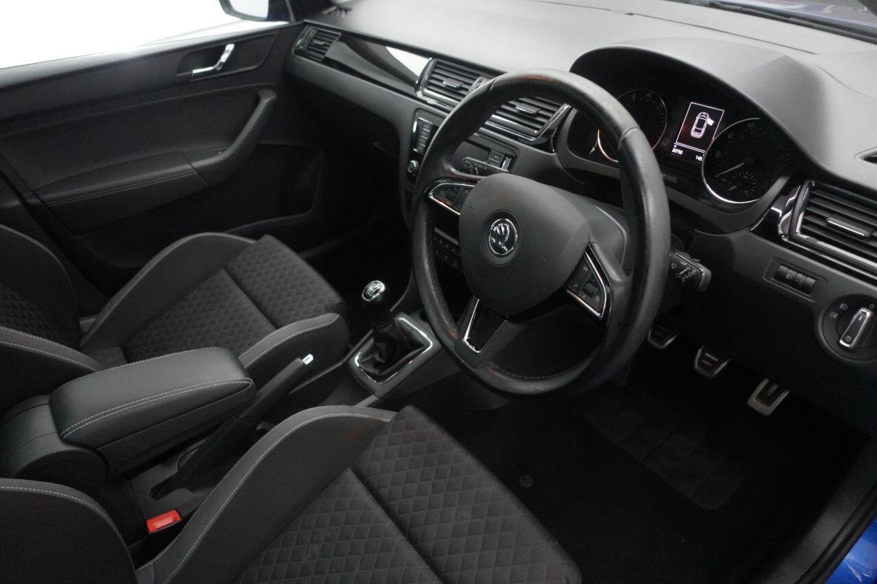 Skoda Rapid Spaceback - Image 15