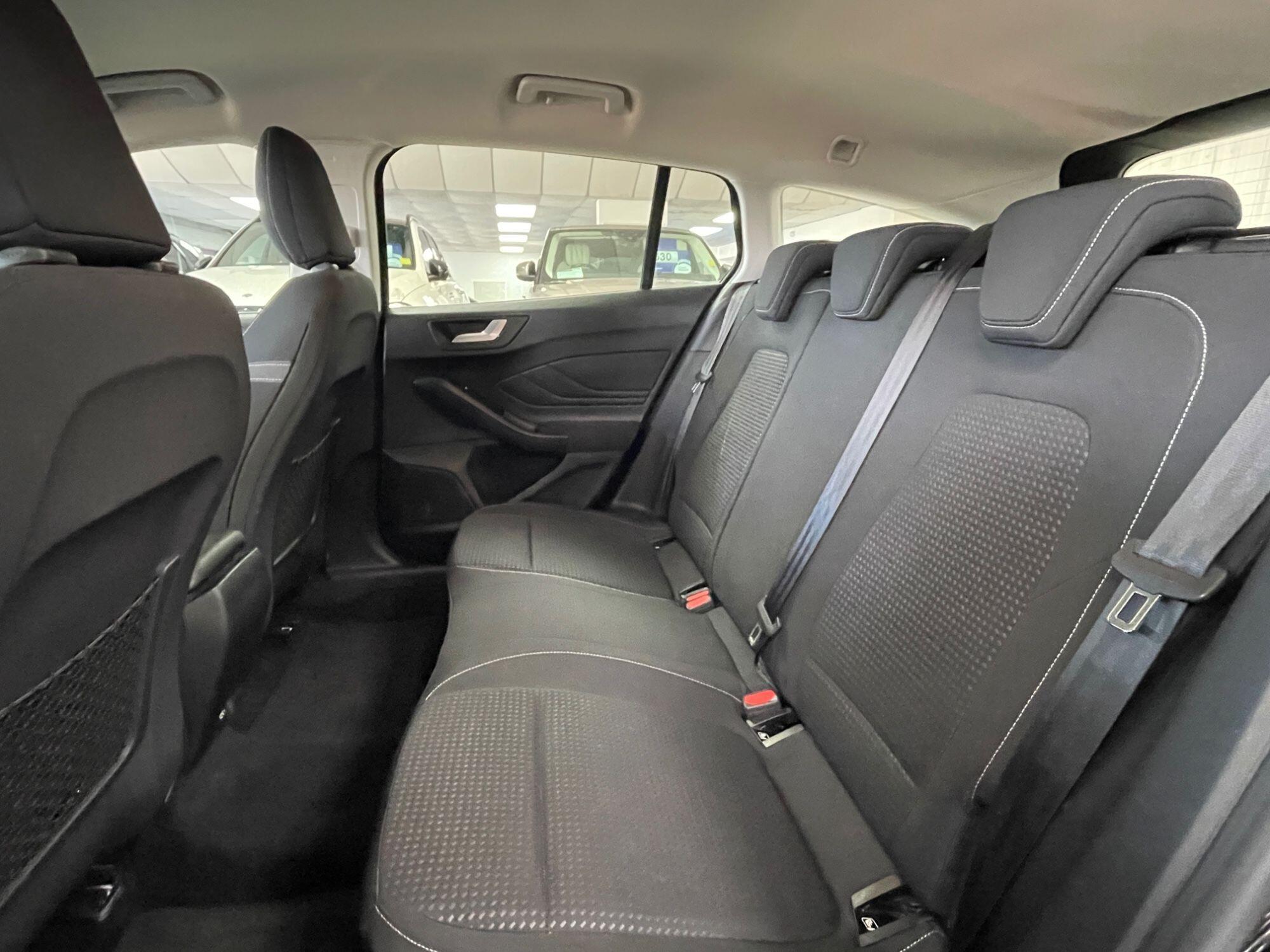 Ford Focus Diesel Estate - Image 28