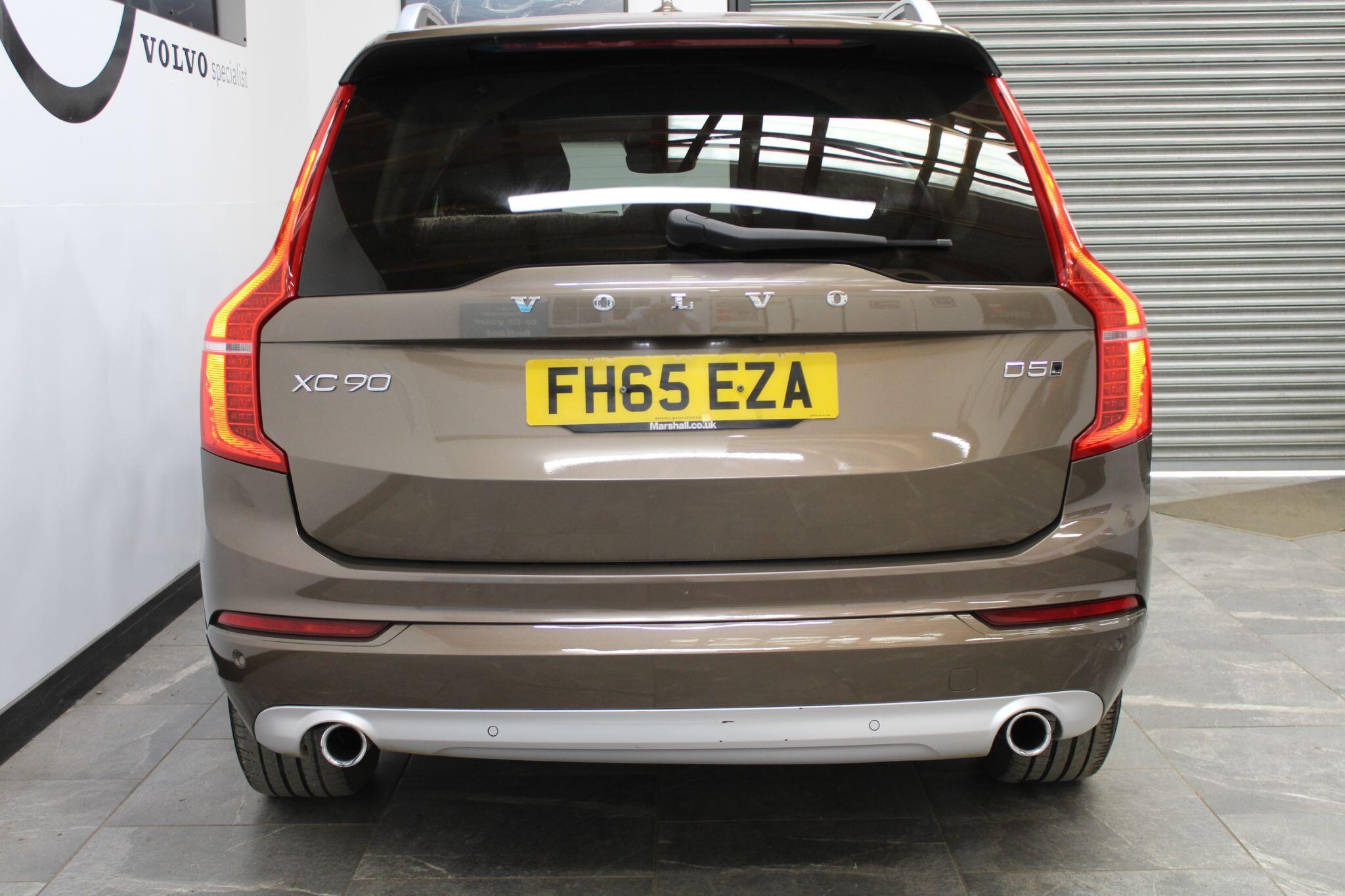 Volvo XC90 - Image 13