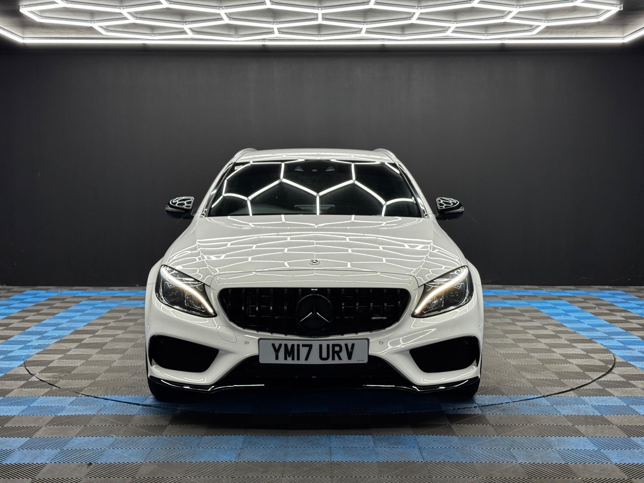 Mercedes C Class - Image 2