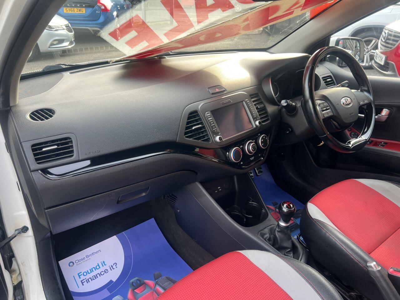 Kia Picanto - Image 12