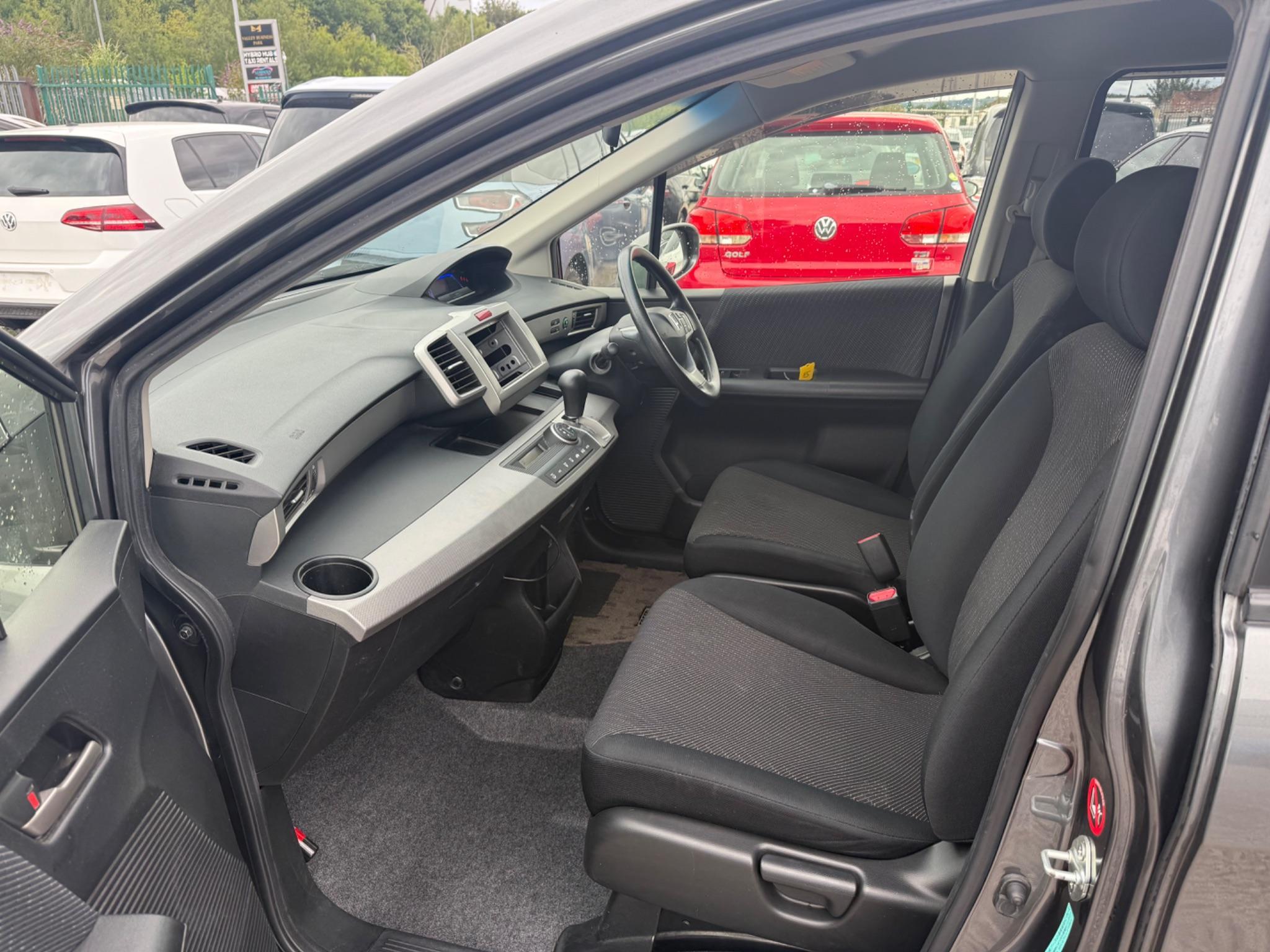 Honda Freed - Image 10