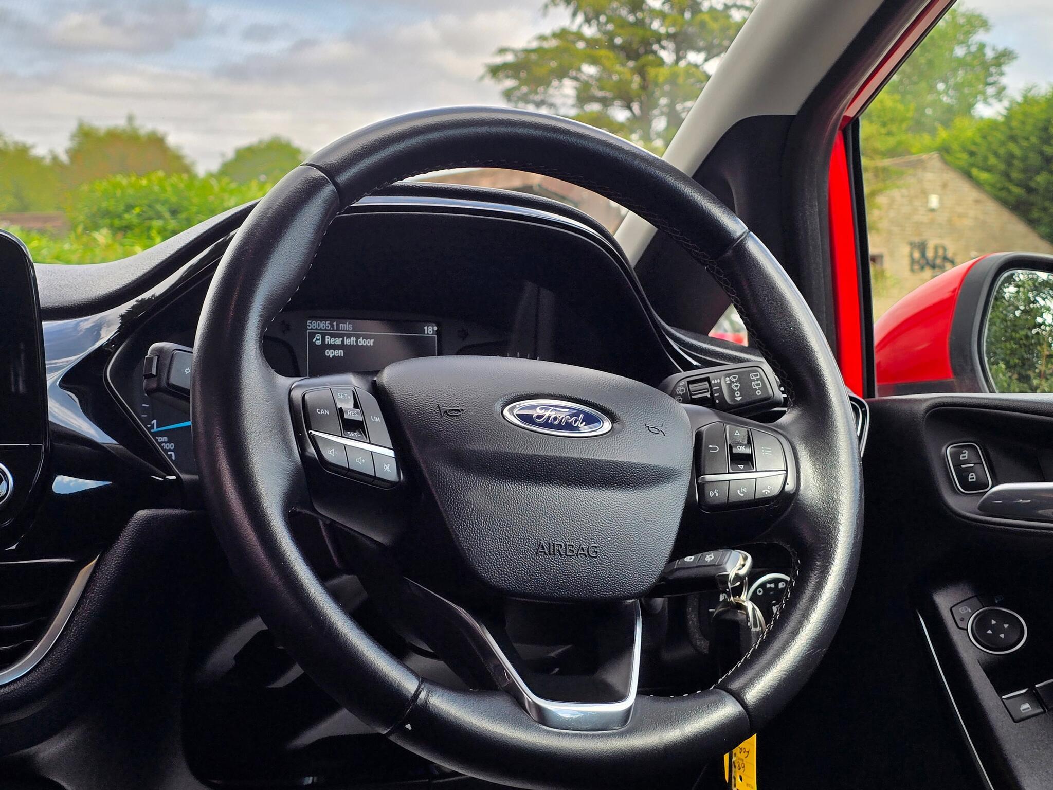 Ford Fiesta - Image 5
