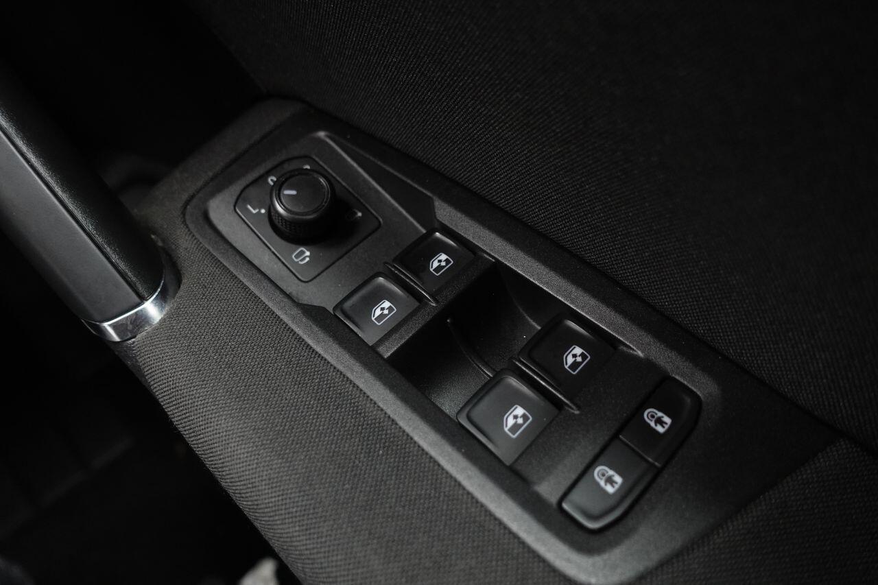 Volkswagen Touran - Image 47