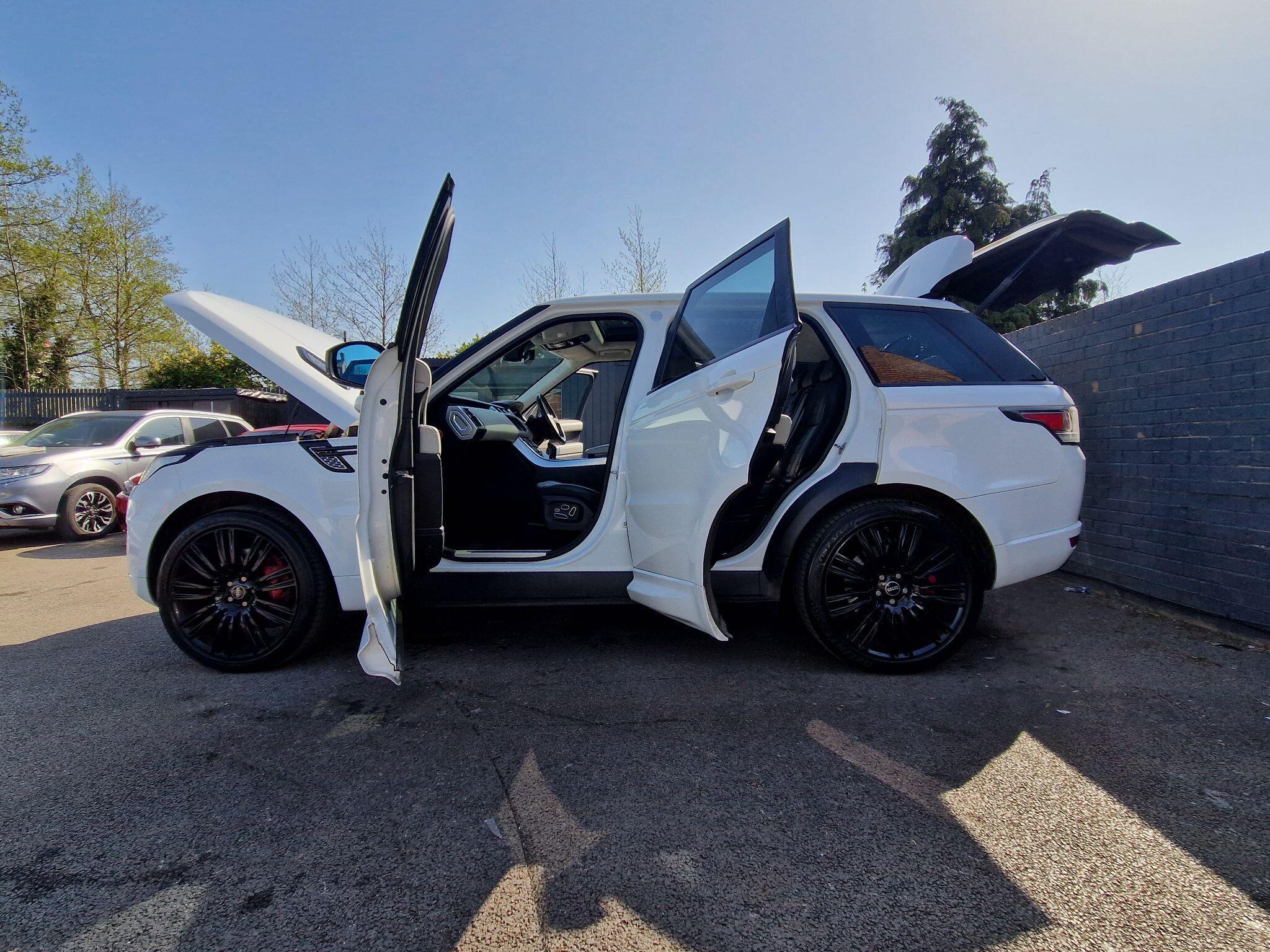 Land Rover RANGE ROVER SPORT - Image 15