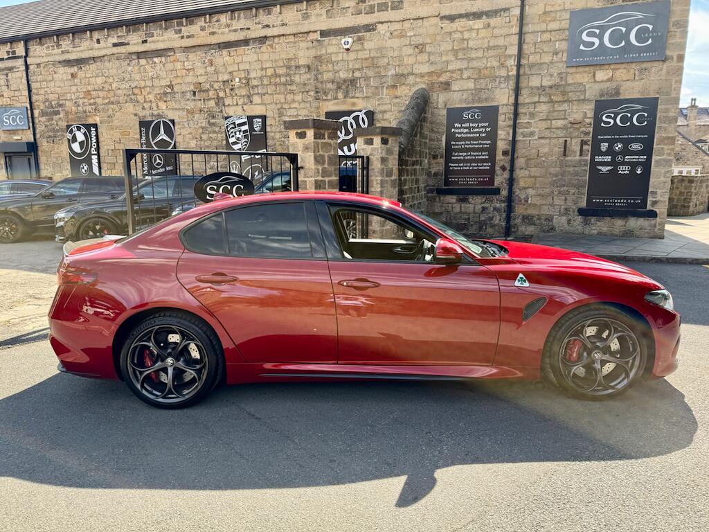 Alfa Romeo Giulia - Image 11
