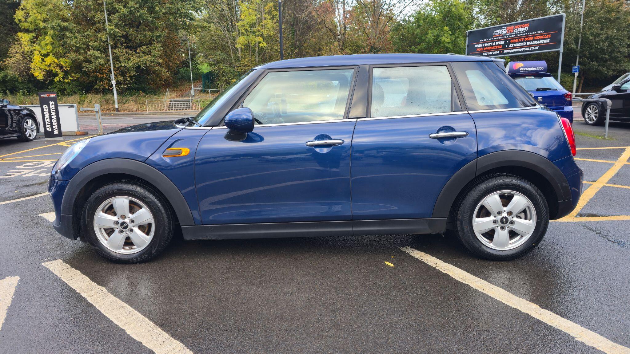 MINI Hatch - Image 15