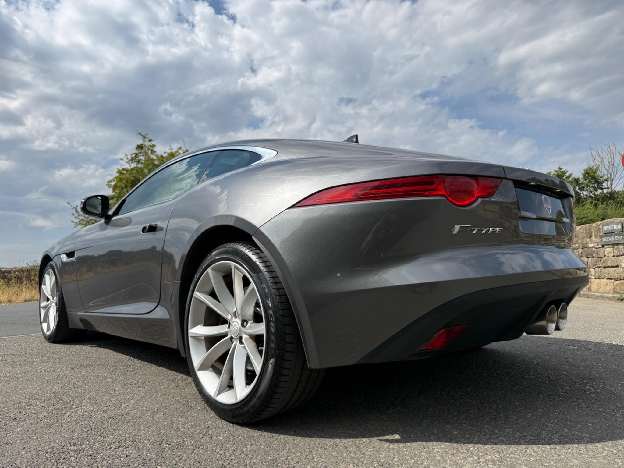 Jaguar F-Type - Image 3