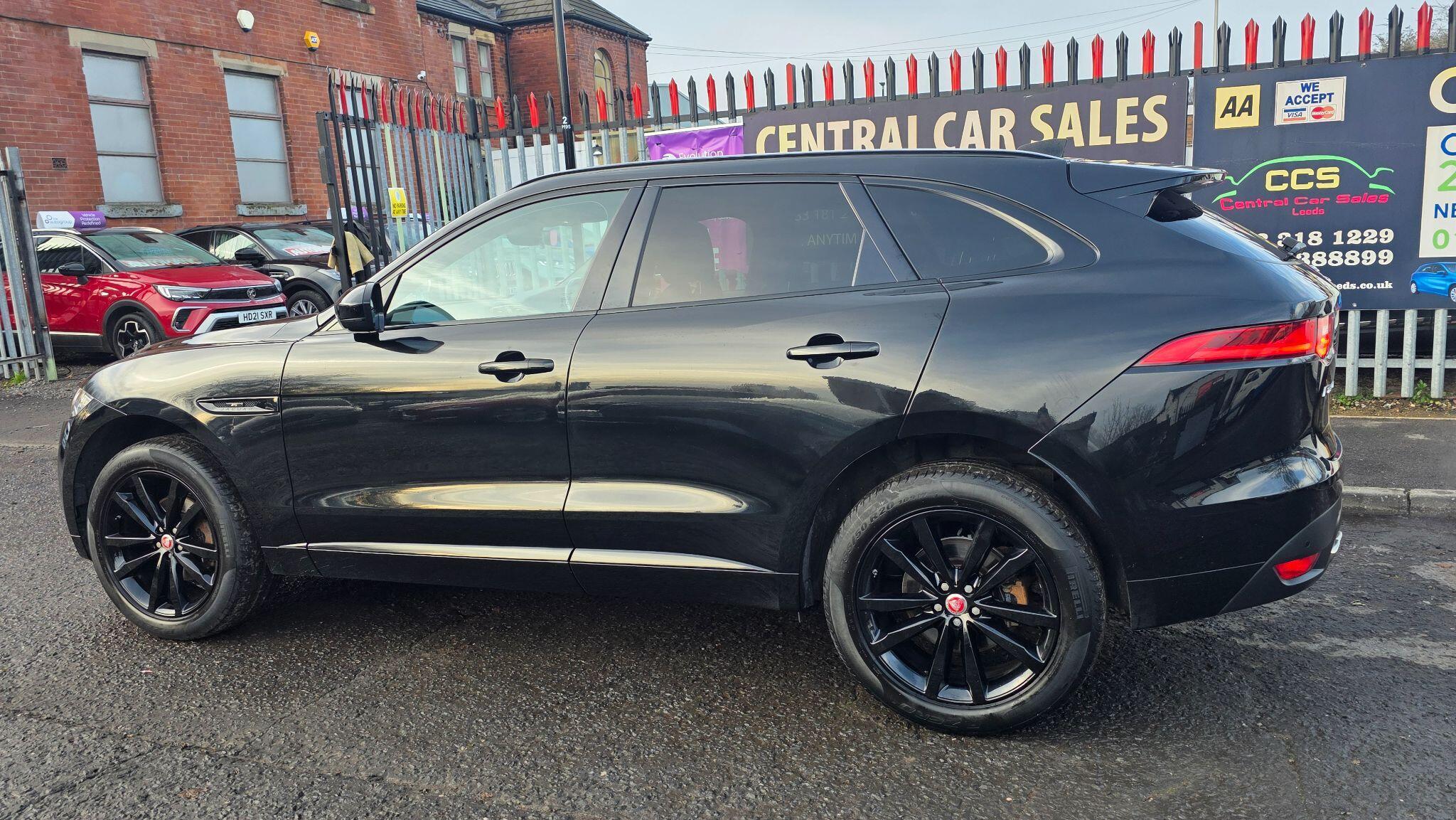 Jaguar F-Pace - Image 13