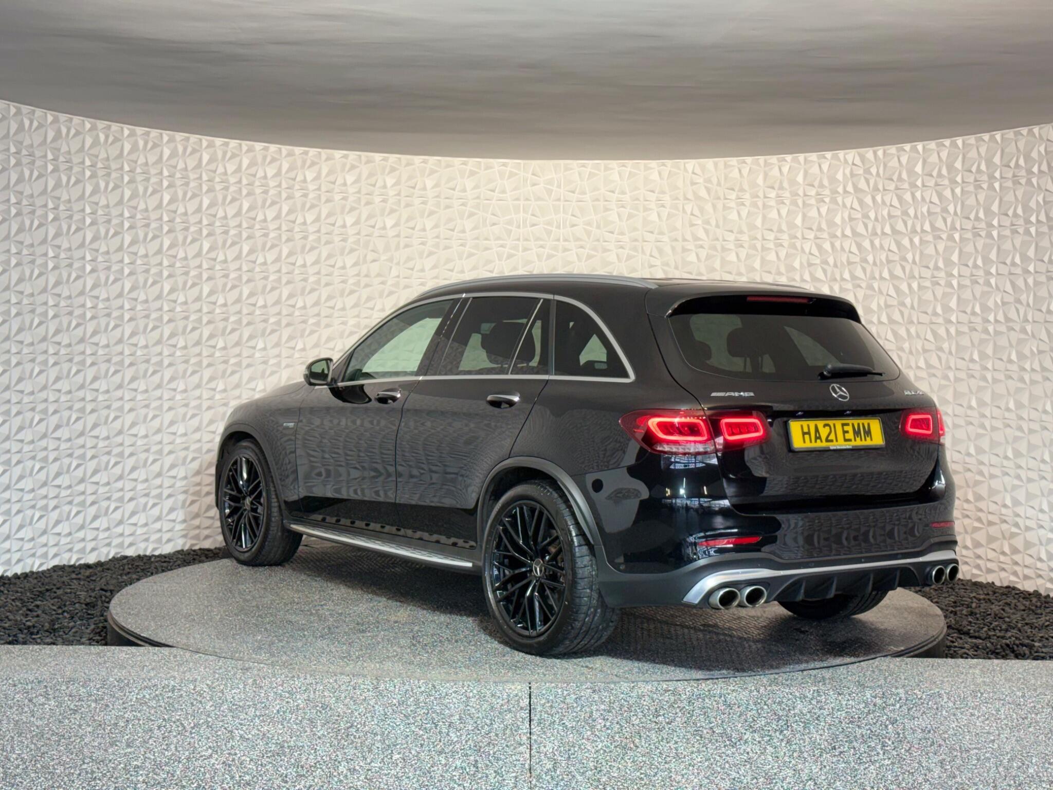 Mercedes GLC - Image 15