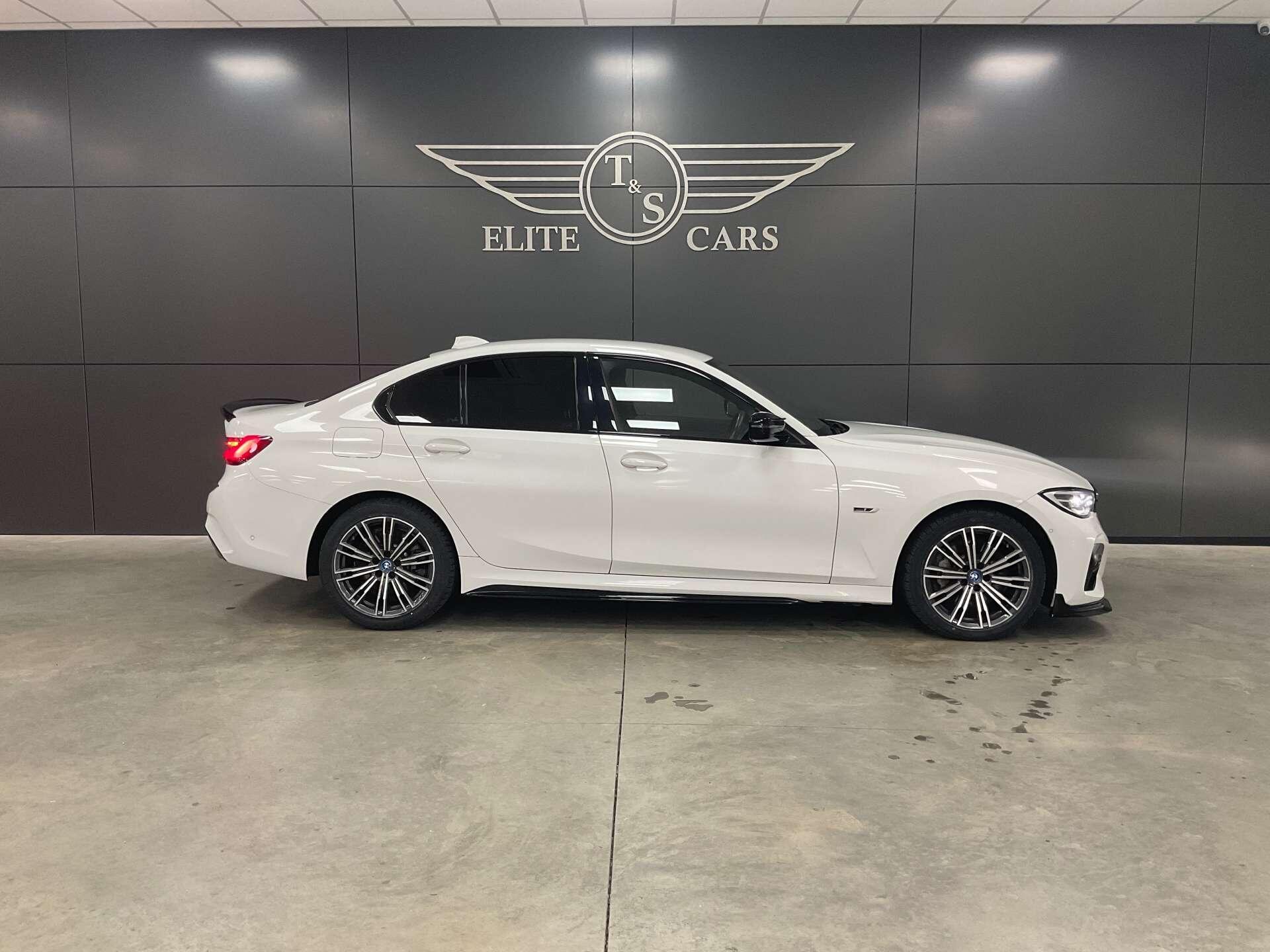 BMW 3 Series - Image 2