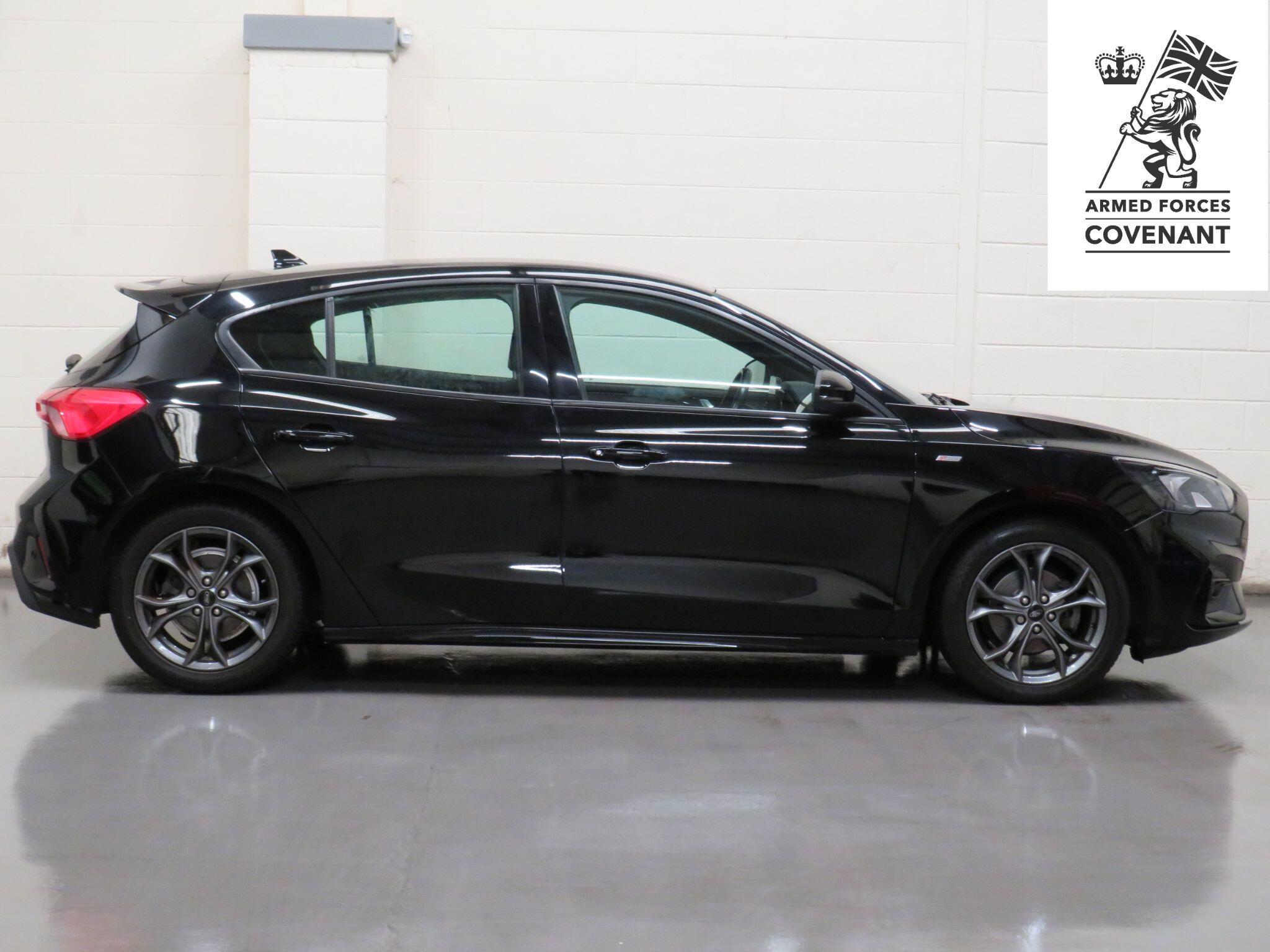 Ford Focus - Image 2