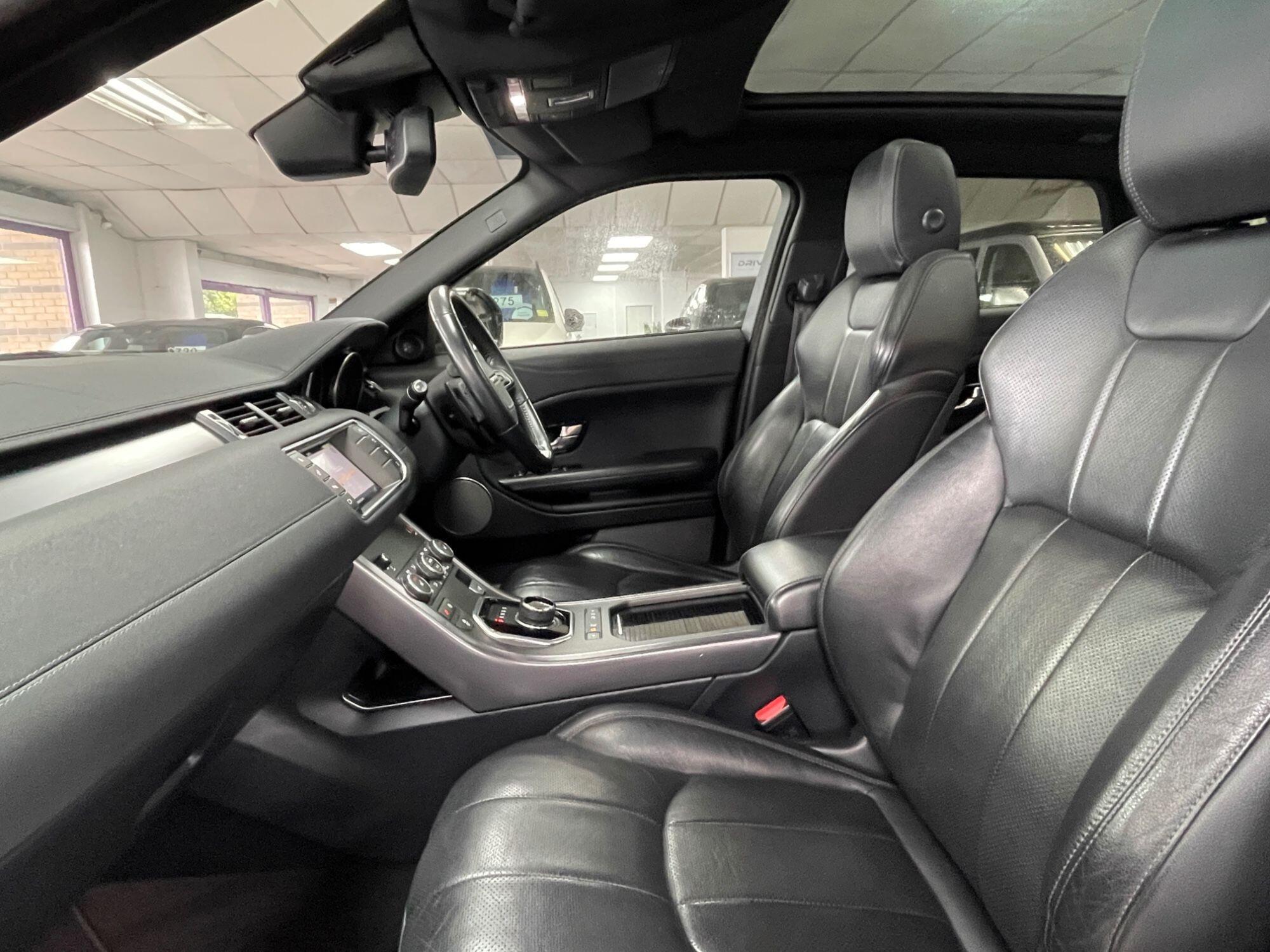 Land Rover Range Rover Evoque - Image 33