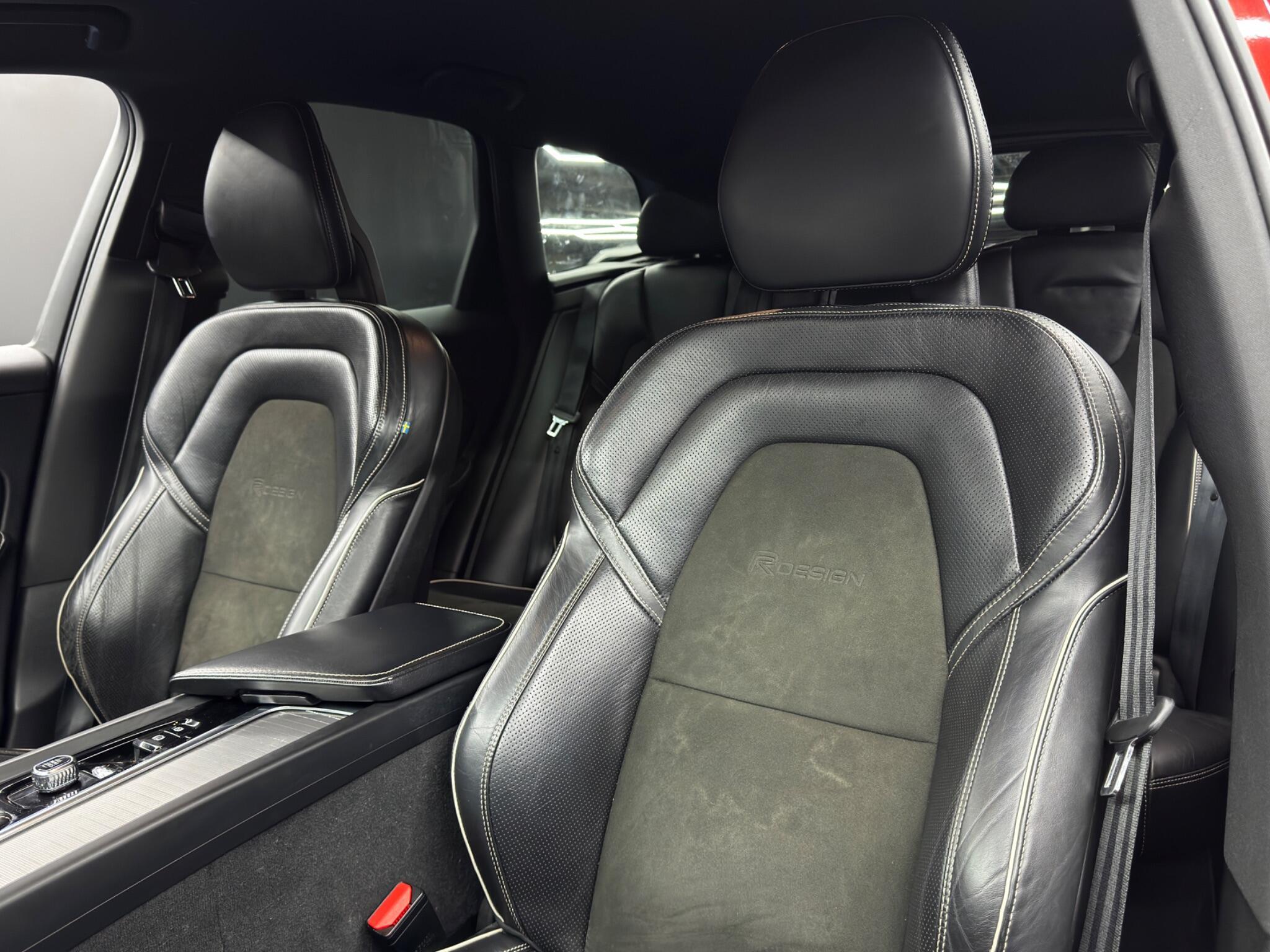 Volvo XC60 - Image 12