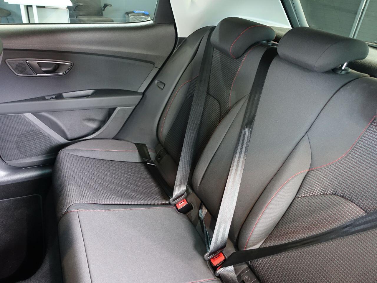 SEAT Leon - Image 17