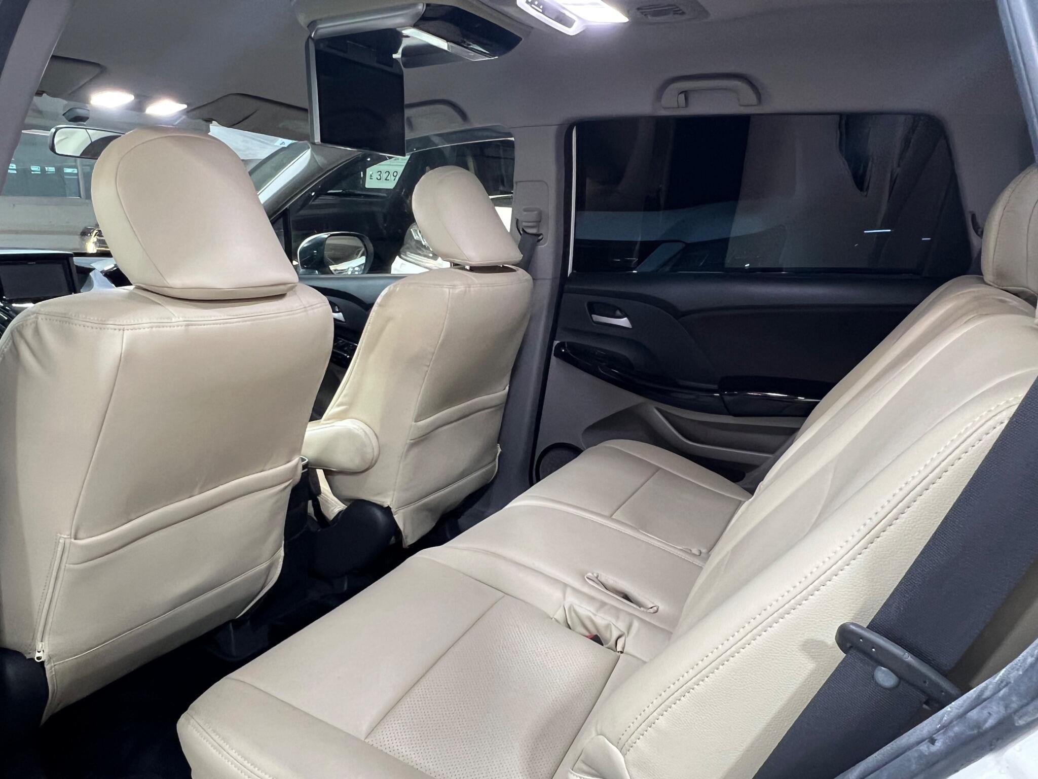 Honda Odyssey - Image 11