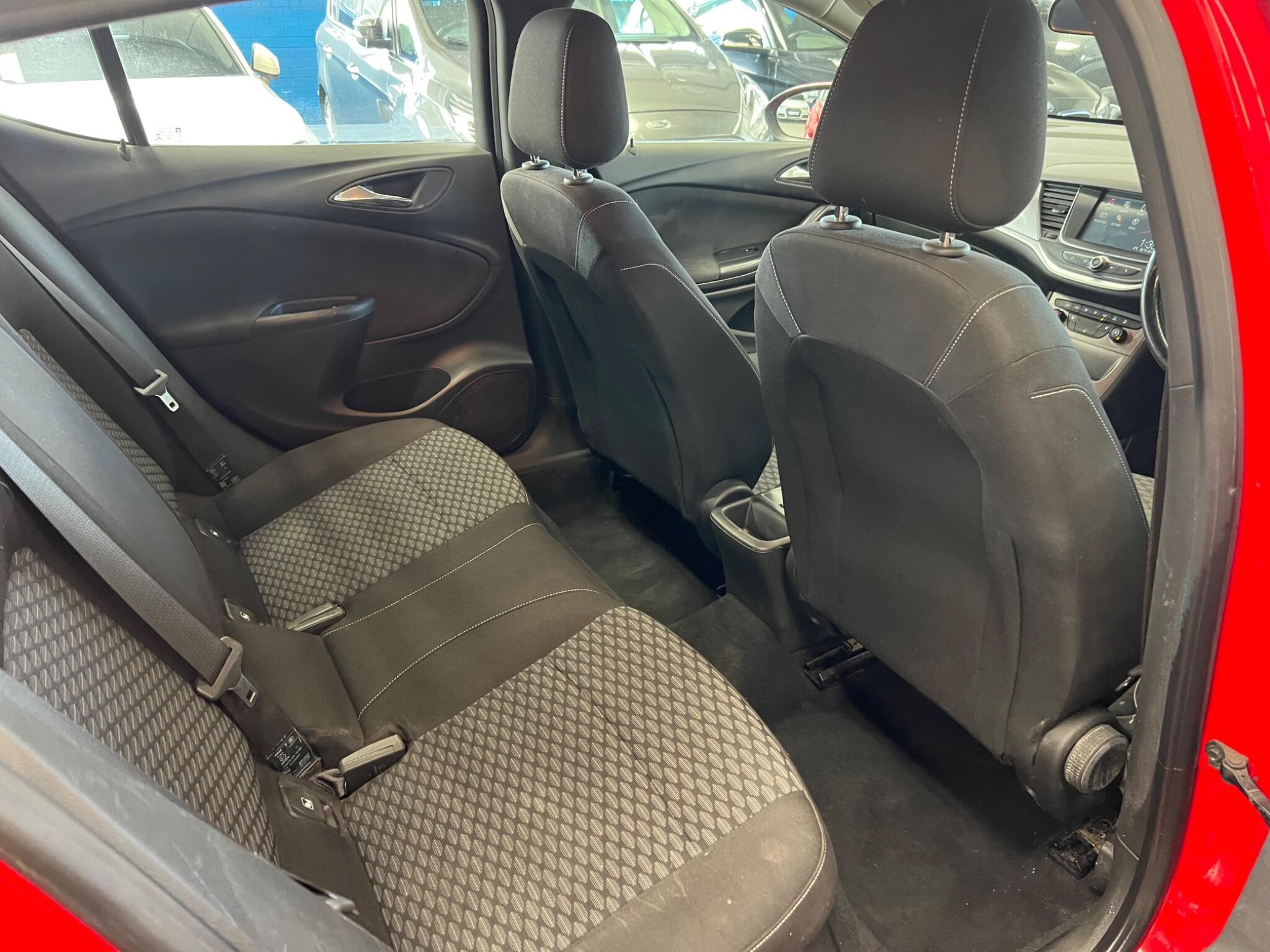 Vauxhall Astra - Image 17