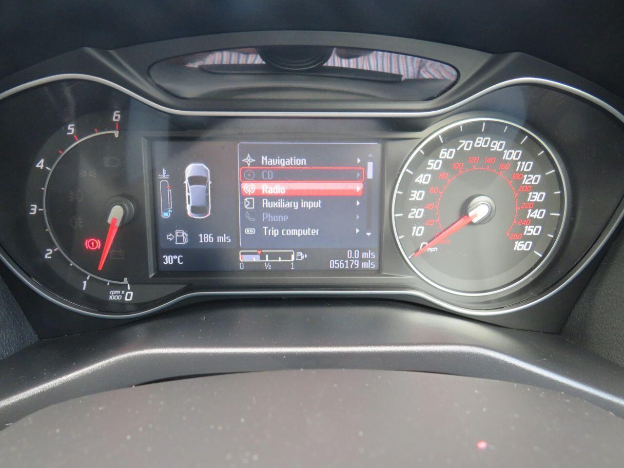 Ford Mondeo - Image 12