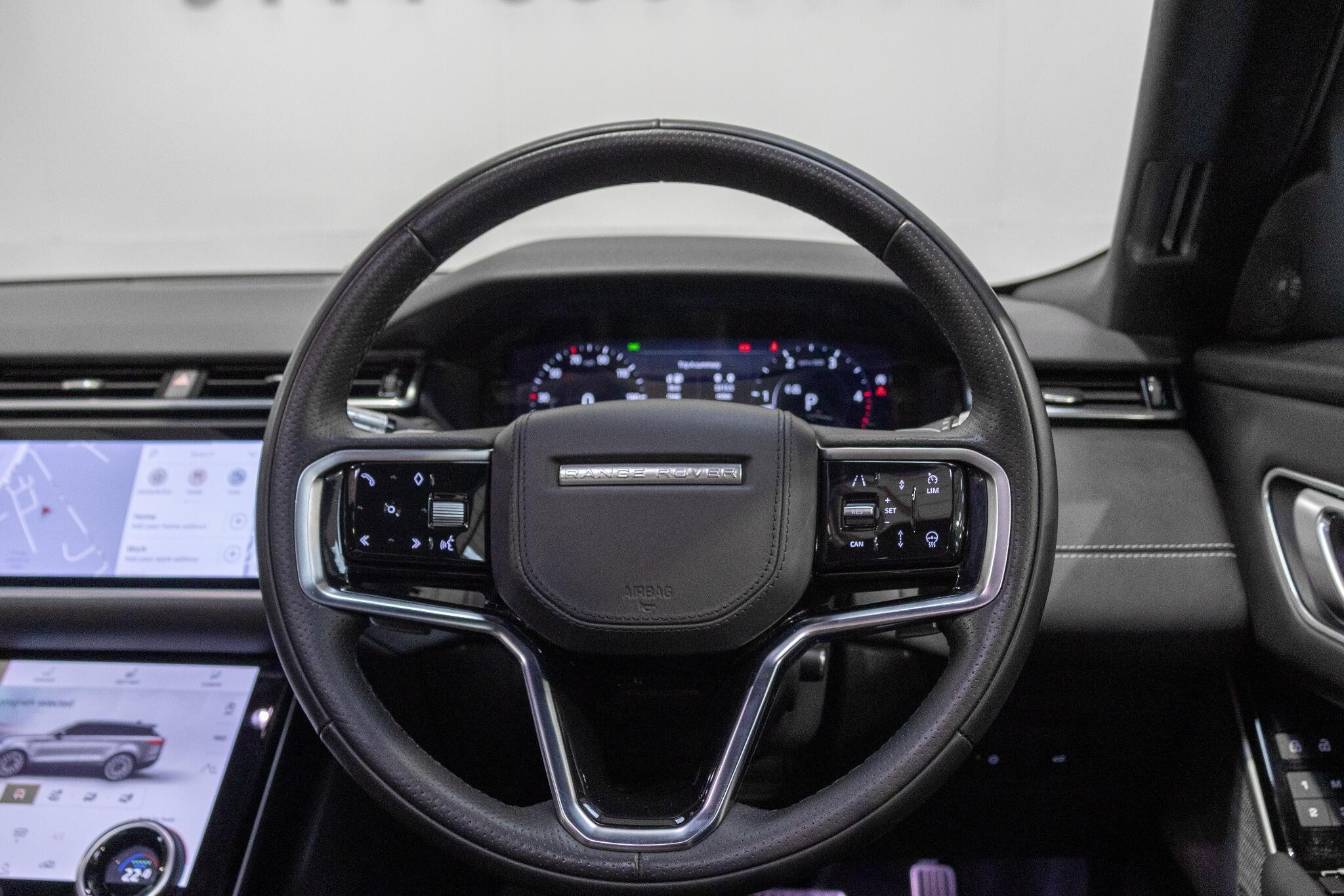 Land Rover Range Rover Velar - Image 17