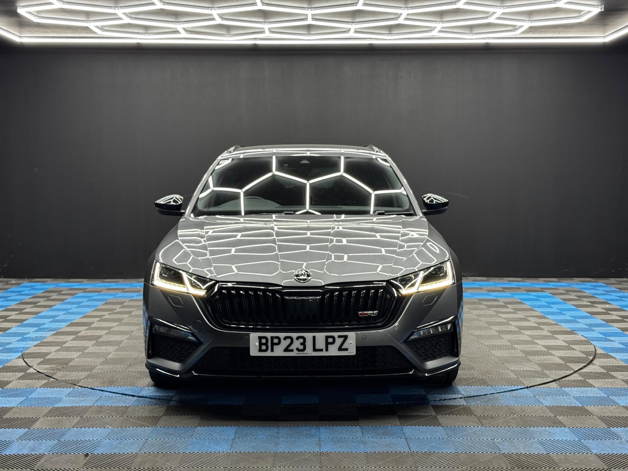 Skoda Octavia - Image 2