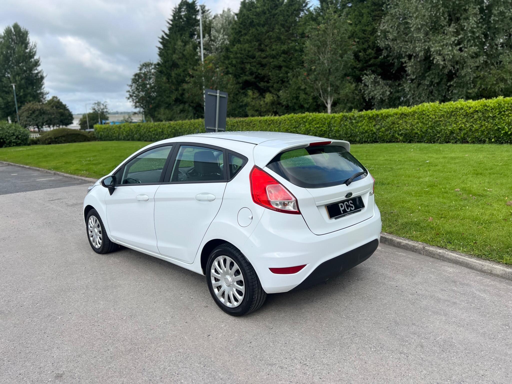 Ford Fiesta - Image 35