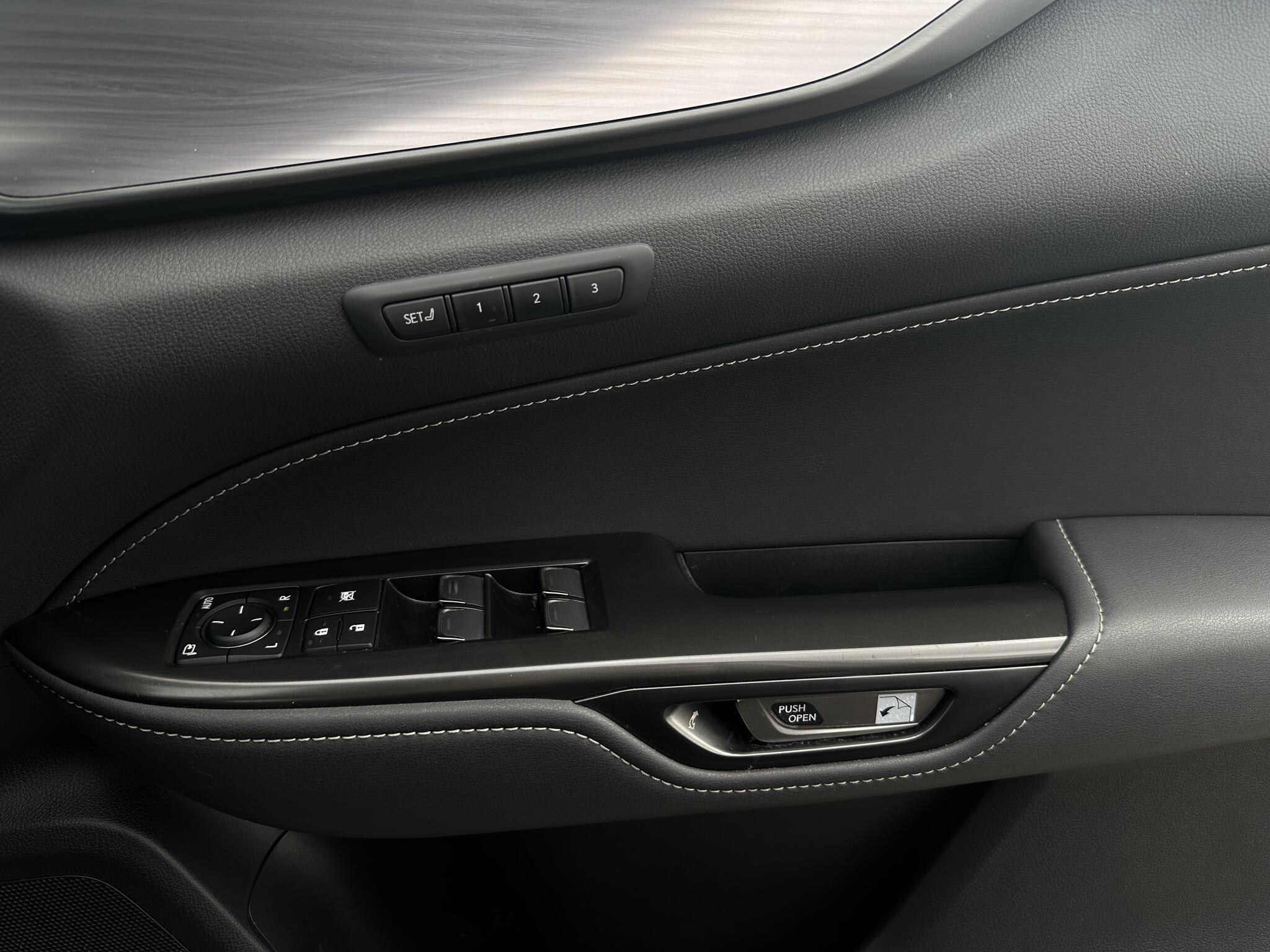 Lexus NX - Image 10