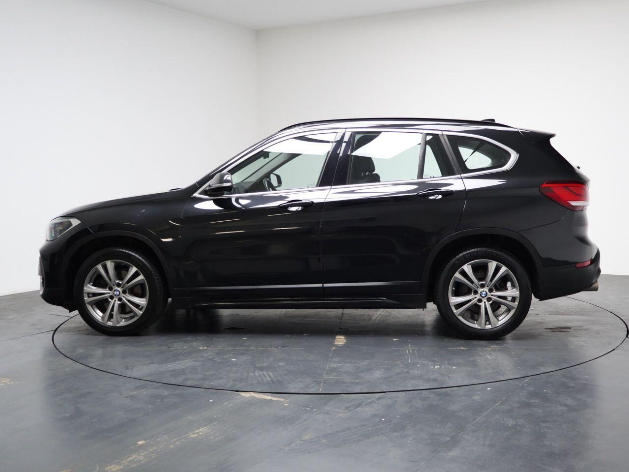 BMW X1 - Image 8